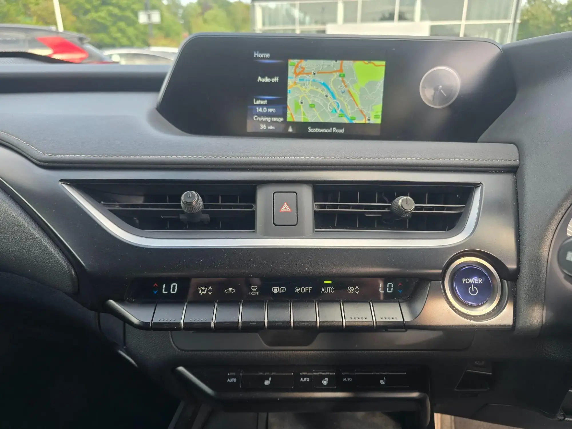 Lexus UX Self-Charging Hybrid Image 16 Lexus UX Self-Charging Hybrid Image 16