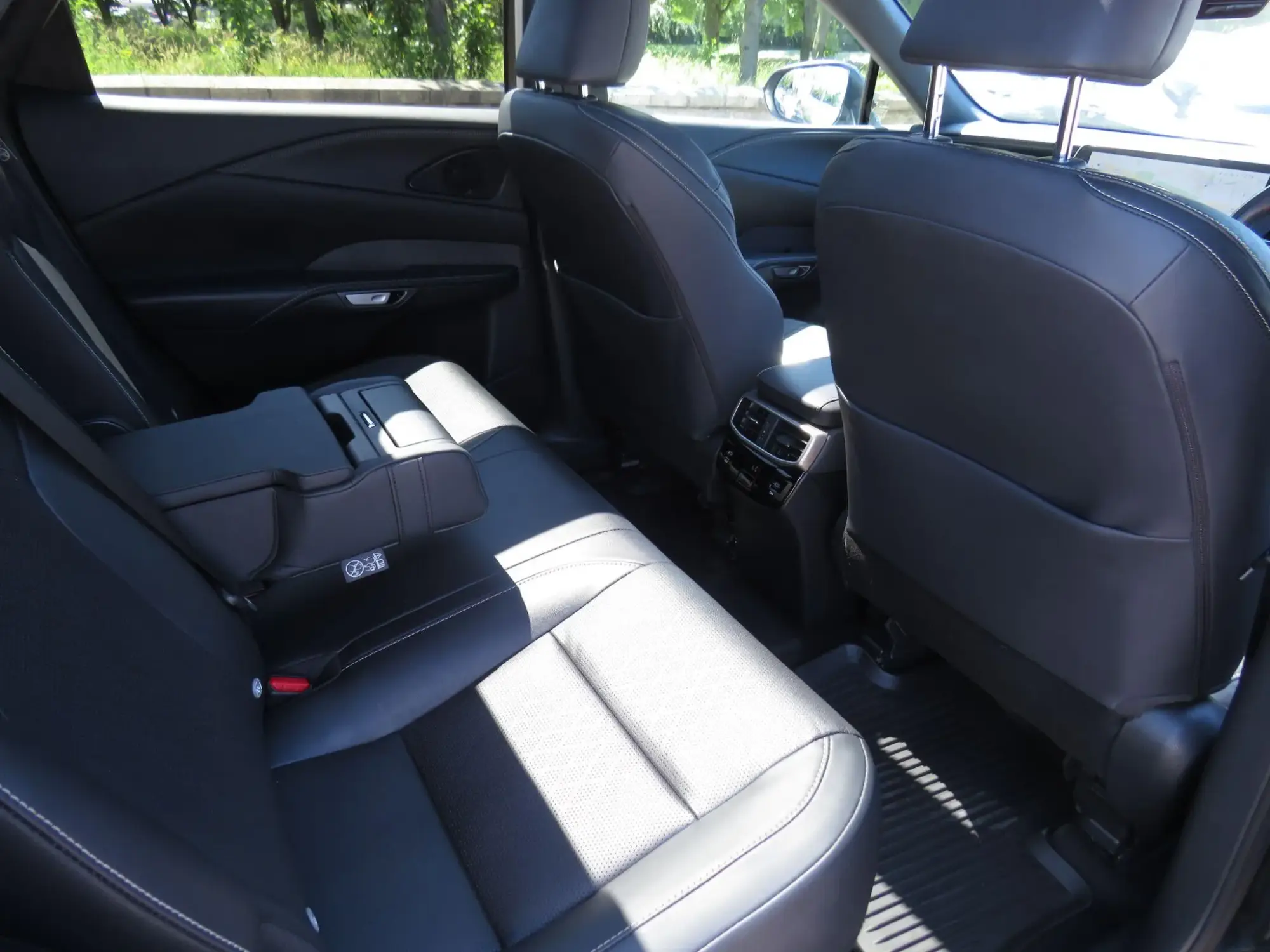 Lexus RX Plug-In Hybrid Image 20 Lexus RX Plug-In Hybrid Image 20