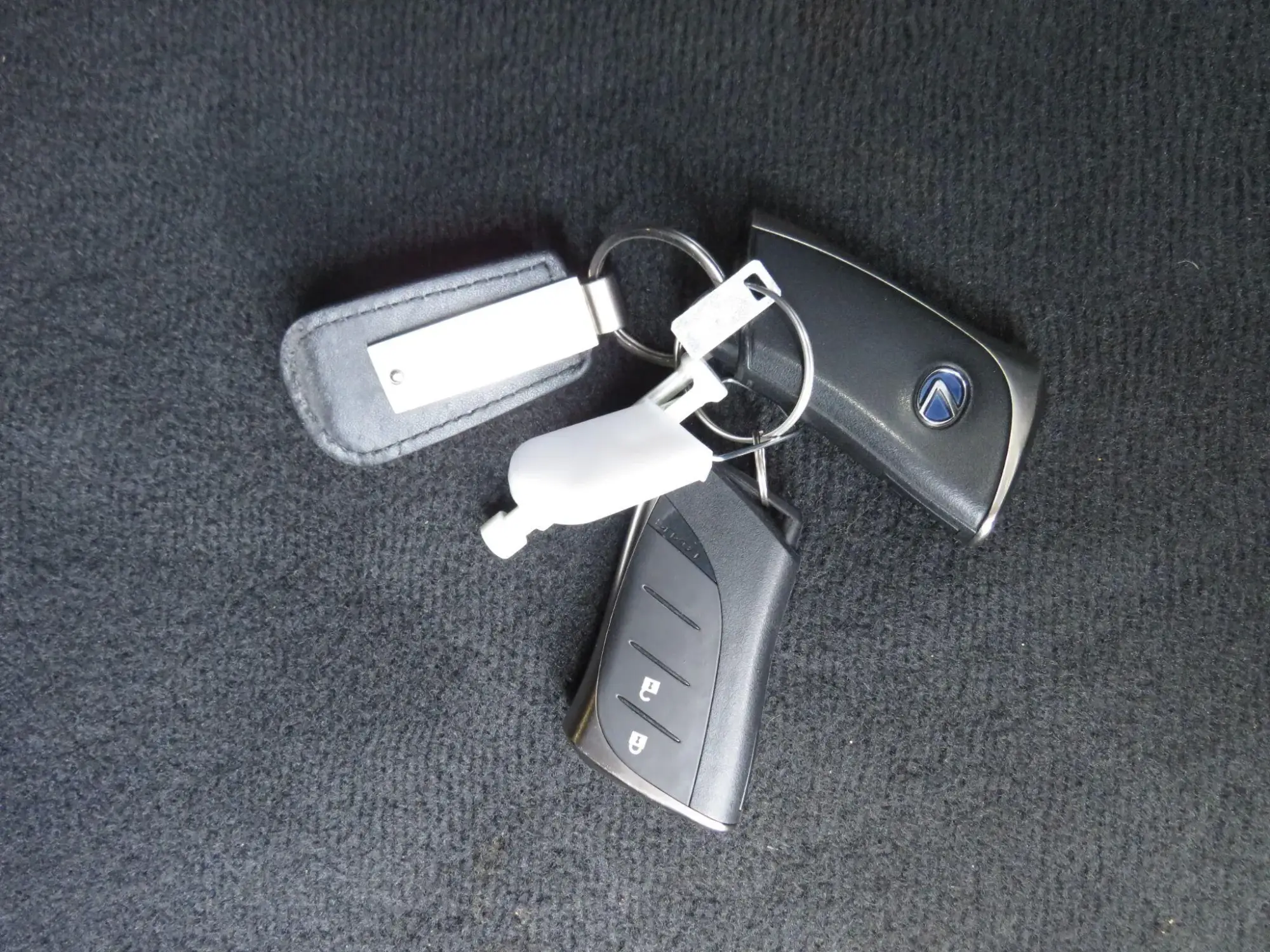 Lexus UX Self-Charging Hybrid Image 18 Lexus UX Self-Charging Hybrid Image 18