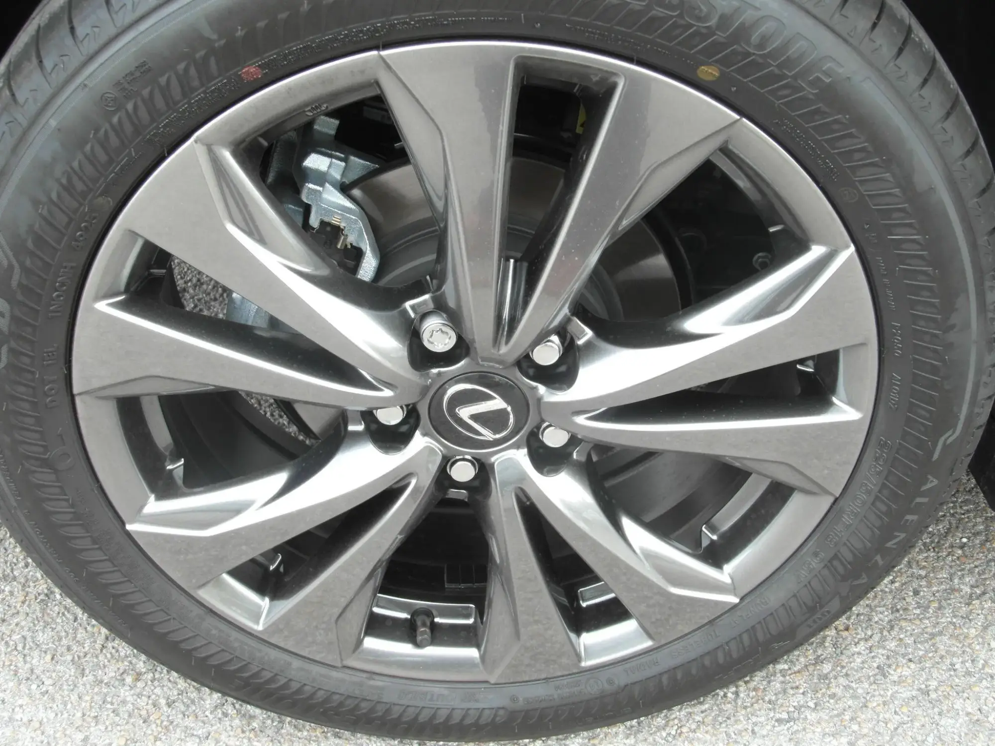 Lexus UX Self-Charging Hybrid Image 40 Lexus UX Self-Charging Hybrid Image 40