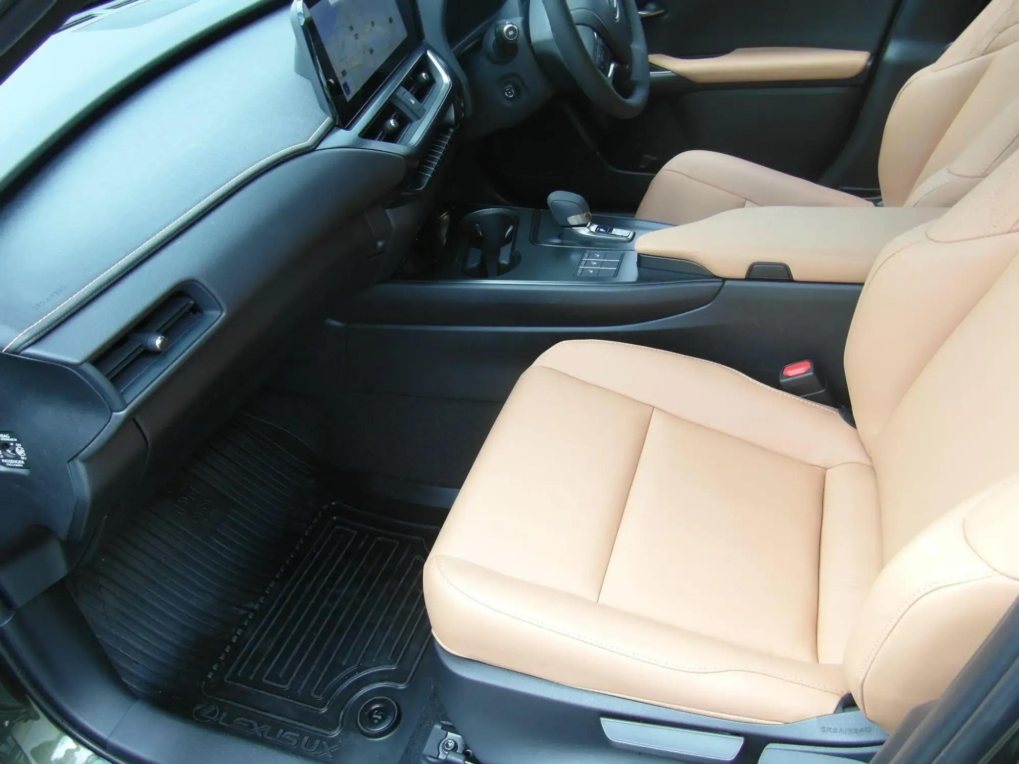Lexus UX Self-Charging Hybrid Image 52 Lexus UX Self-Charging Hybrid Image 52