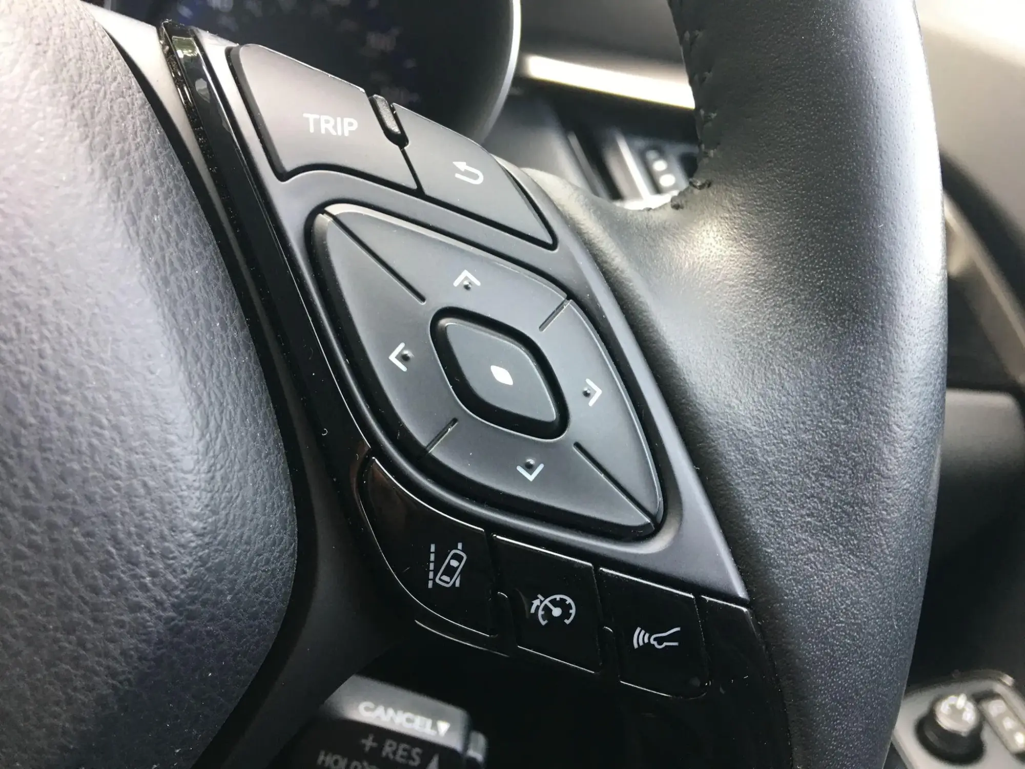 Toyota C-HR Self-Charging Hybrid Image 28 Toyota C-HR Self-Charging Hybrid Image 28