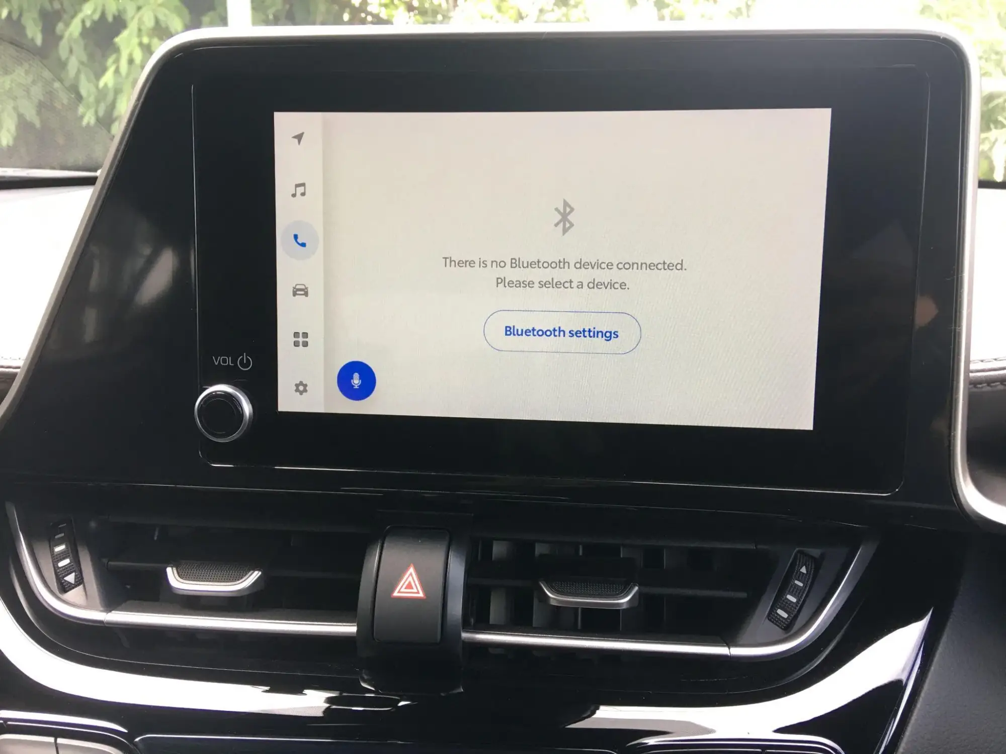 Toyota C-HR Self-Charging Hybrid Image 32 Toyota C-HR Self-Charging Hybrid Image 32