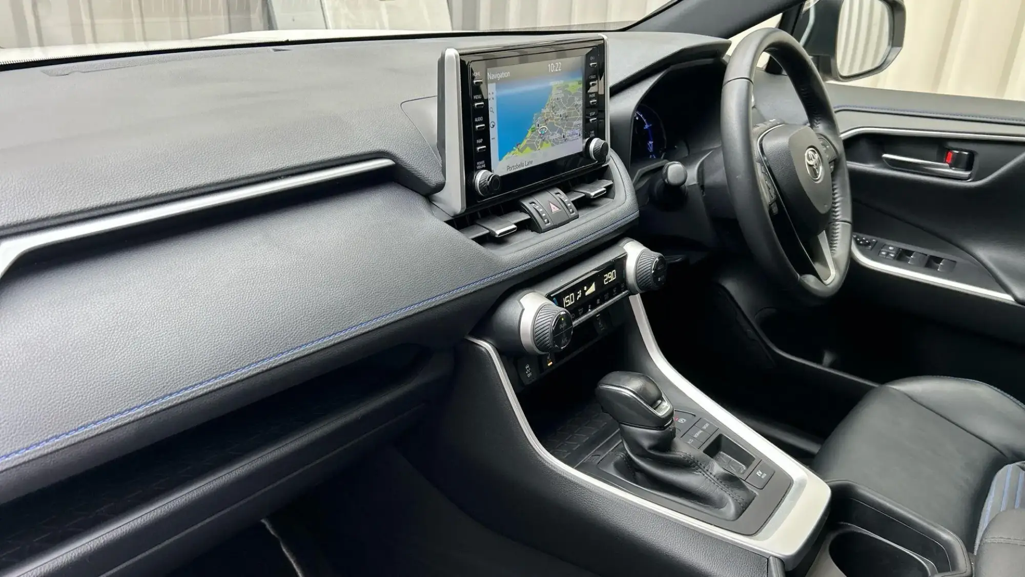 Toyota RAV4 Self-Charging Hybrid Image 41 Toyota RAV4 Self-Charging Hybrid Image 41