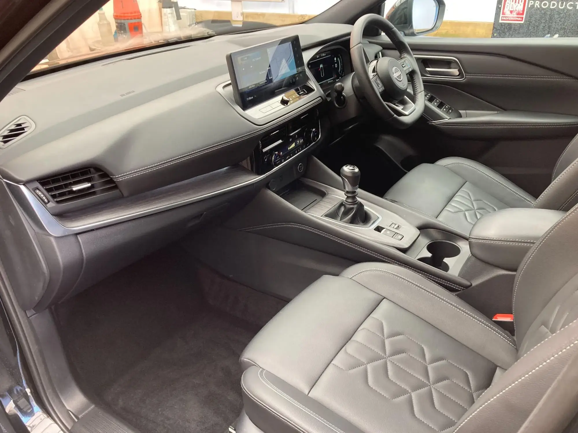 Nissan Qashqai Image 24 Nissan Qashqai Image 24