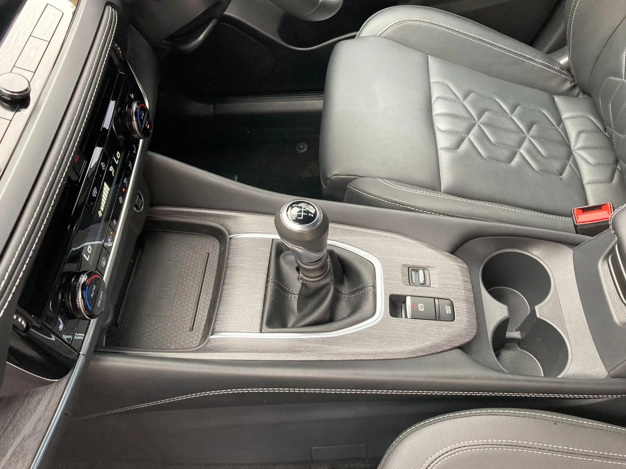 Nissan Qashqai Image 27 Nissan Qashqai Image 27