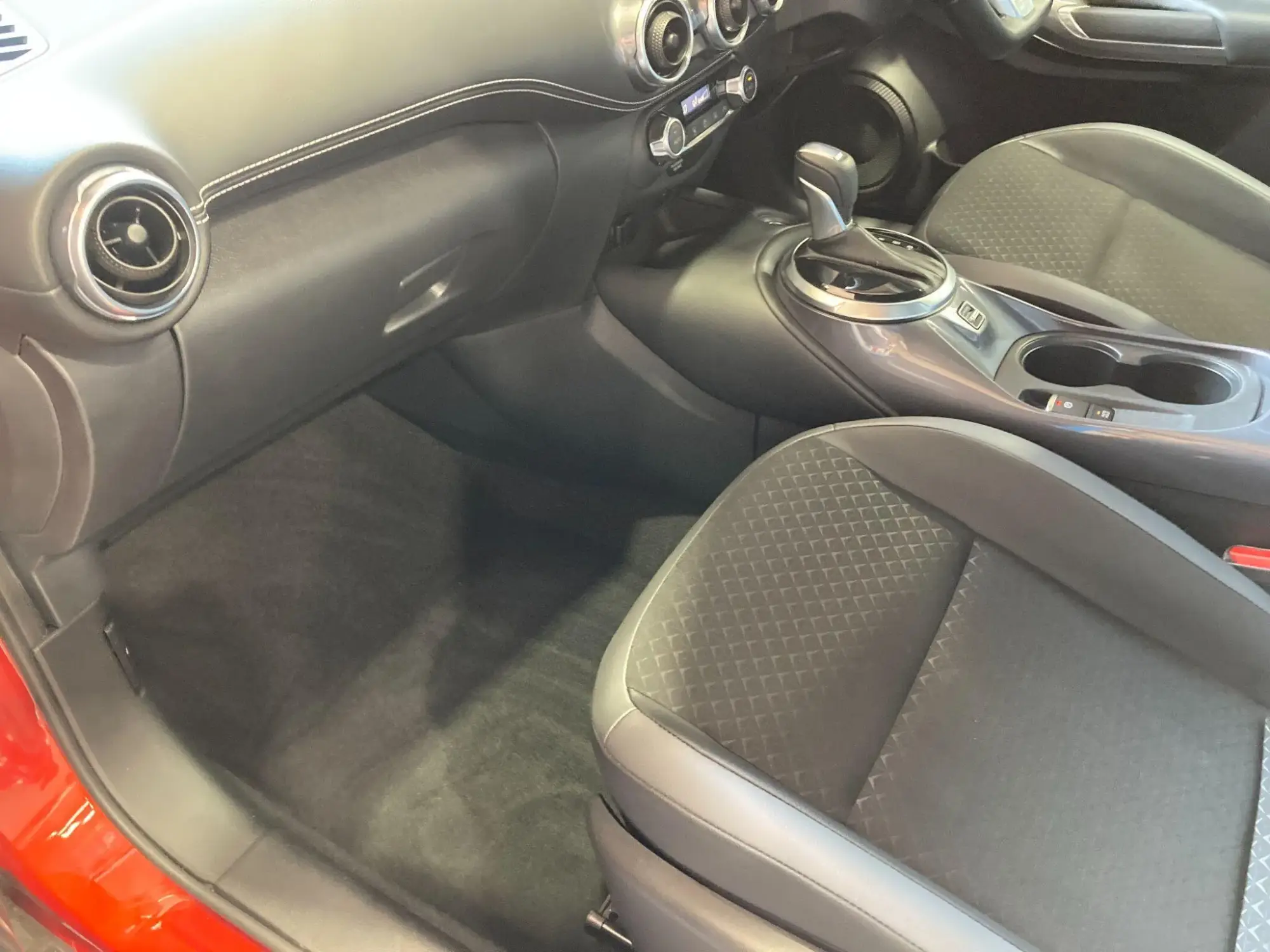 Nissan Juke Image 30 Nissan Juke Image 30