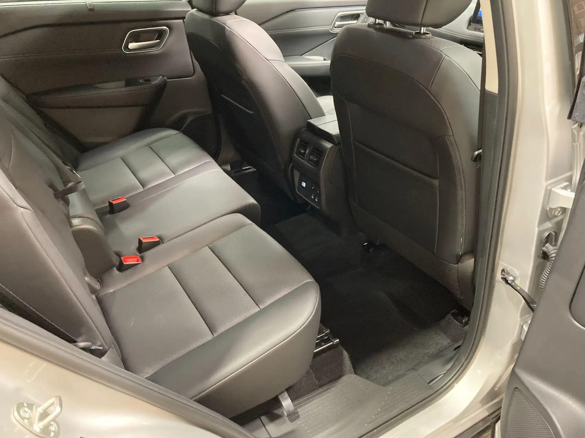 Nissan X-Trail Image 45 Nissan X-Trail Image 45