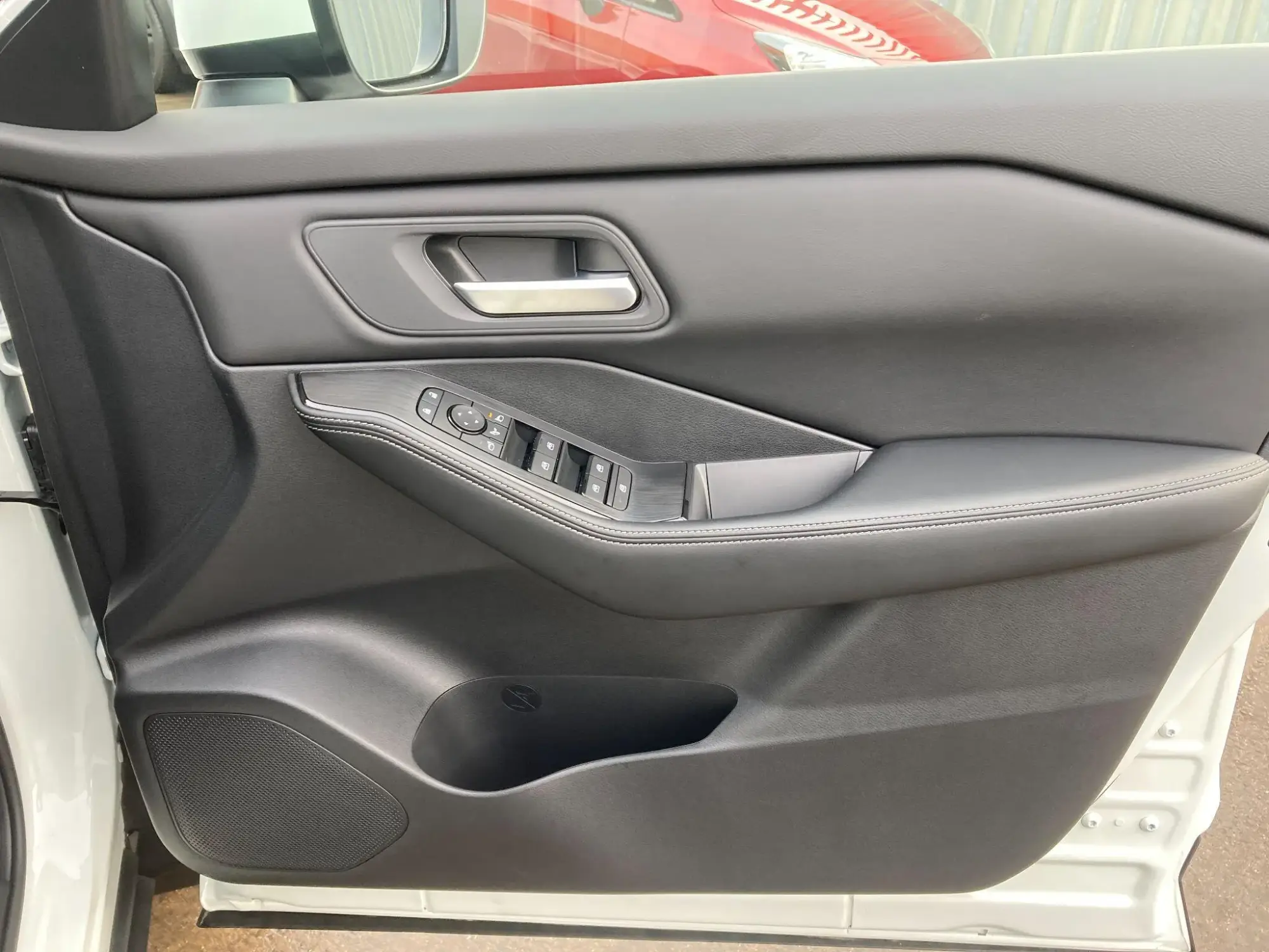 Nissan X-Trail e-POWER Image 45 Nissan X-Trail e-POWER Image 45