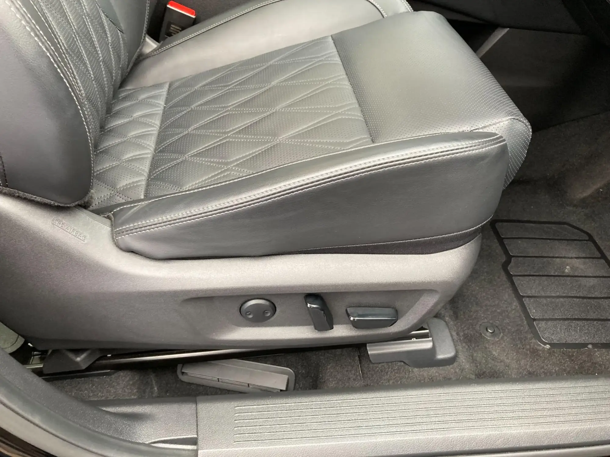 Nissan X-Trail e-POWER Image 56