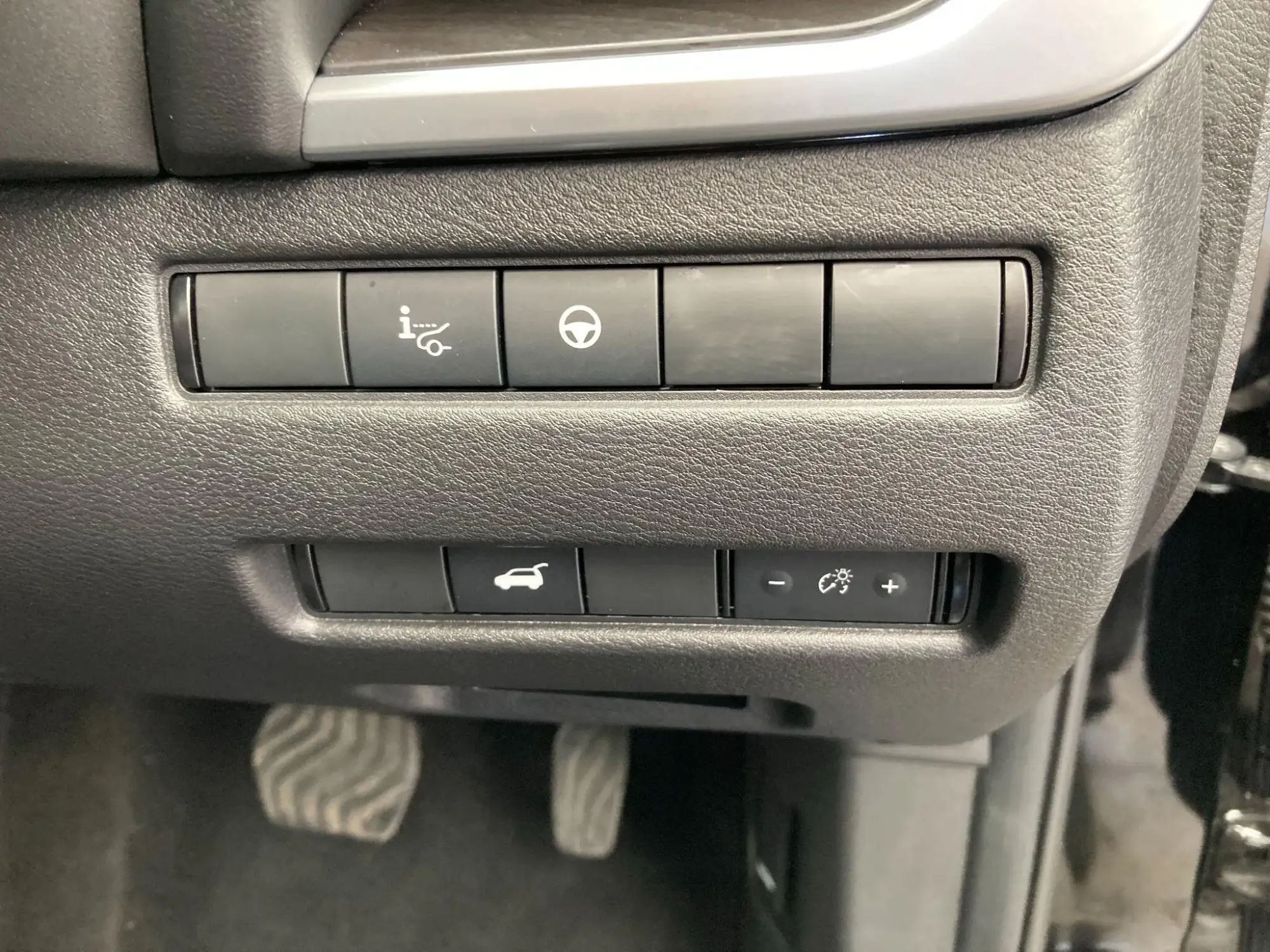 Nissan X-Trail e-POWER Image 58
