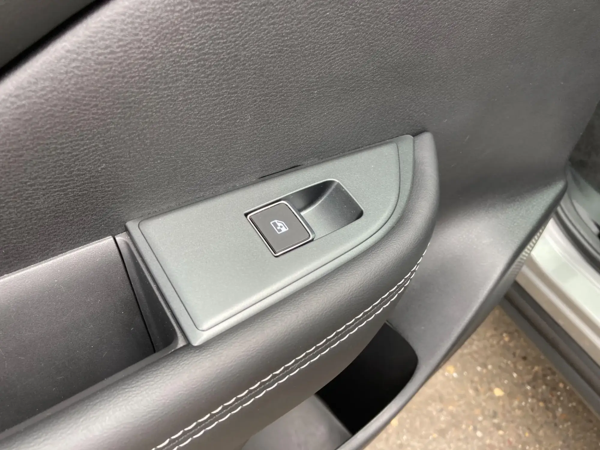 Nissan Qashqai with e-POWER Image 38