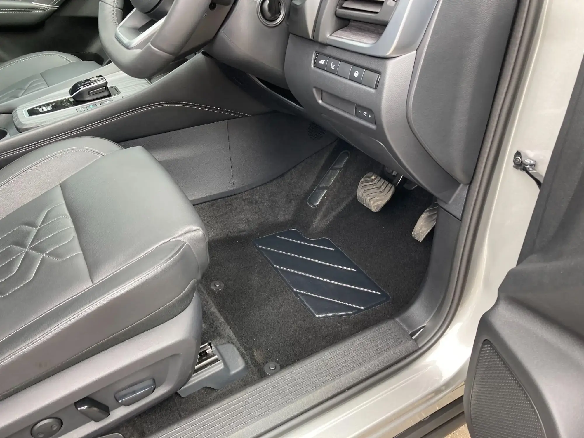 Nissan Qashqai with e-POWER Image 44
