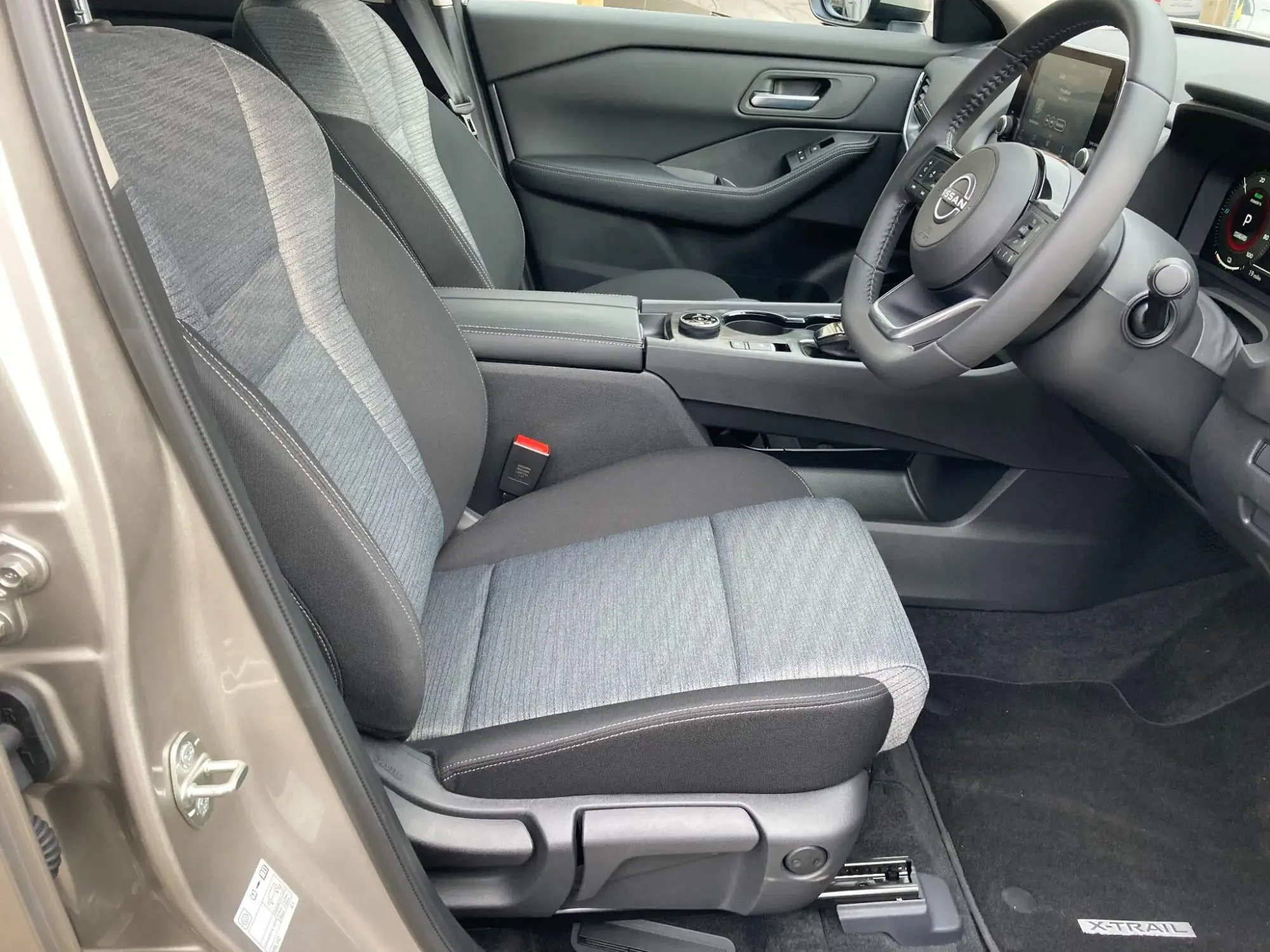 Nissan X-Trail e-POWER Image 38