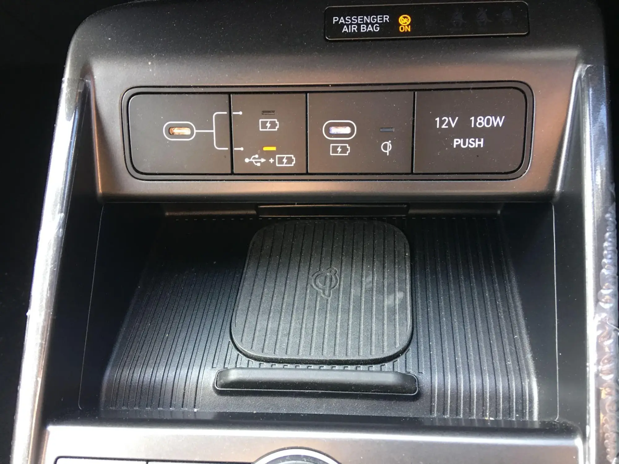 Hyundai KONA Hybrid Image 19 Hyundai KONA Hybrid Image 19