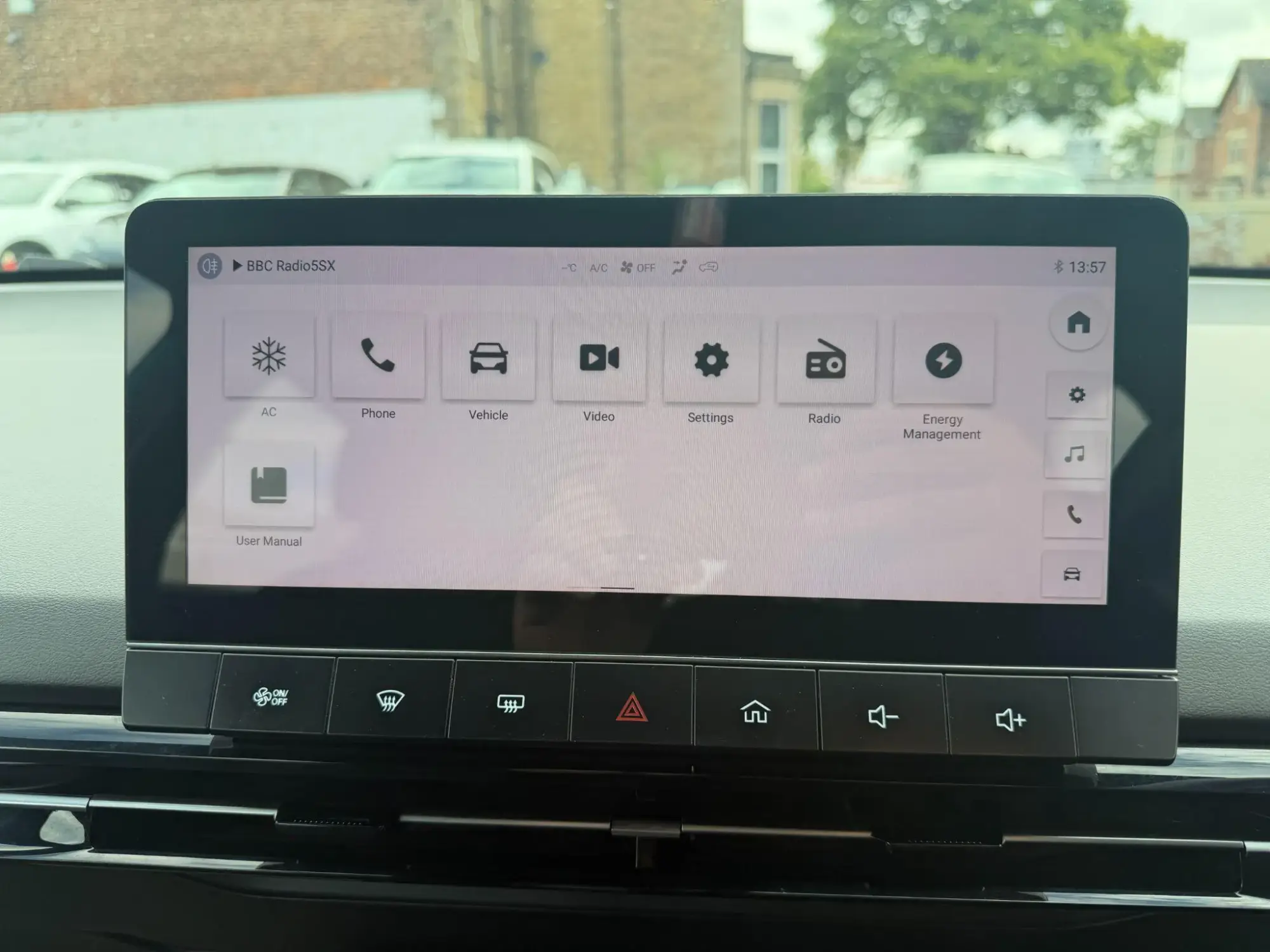 MG4 EV Image 20