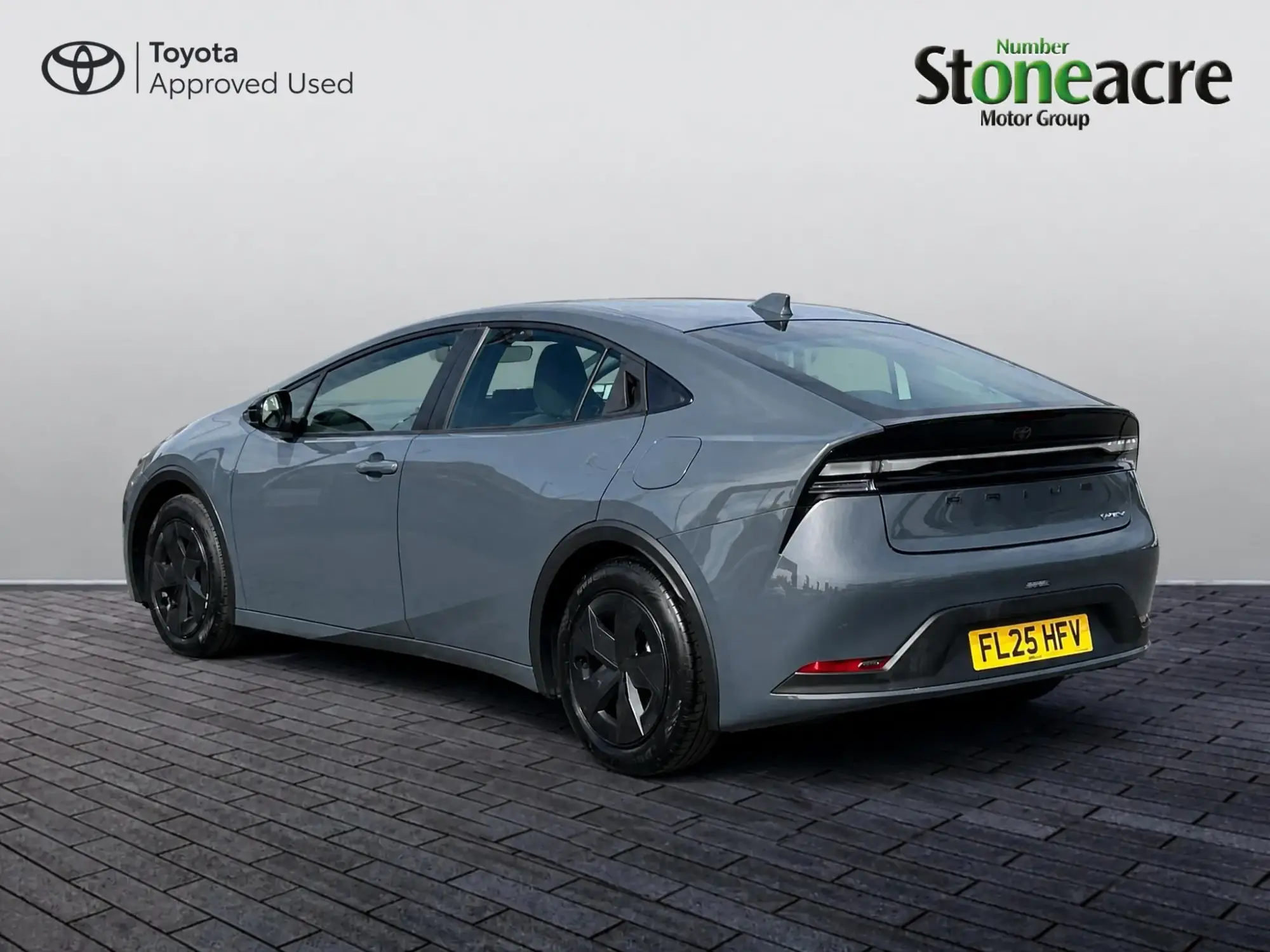 Toyota Prius Plug-in Hybrid Image 5