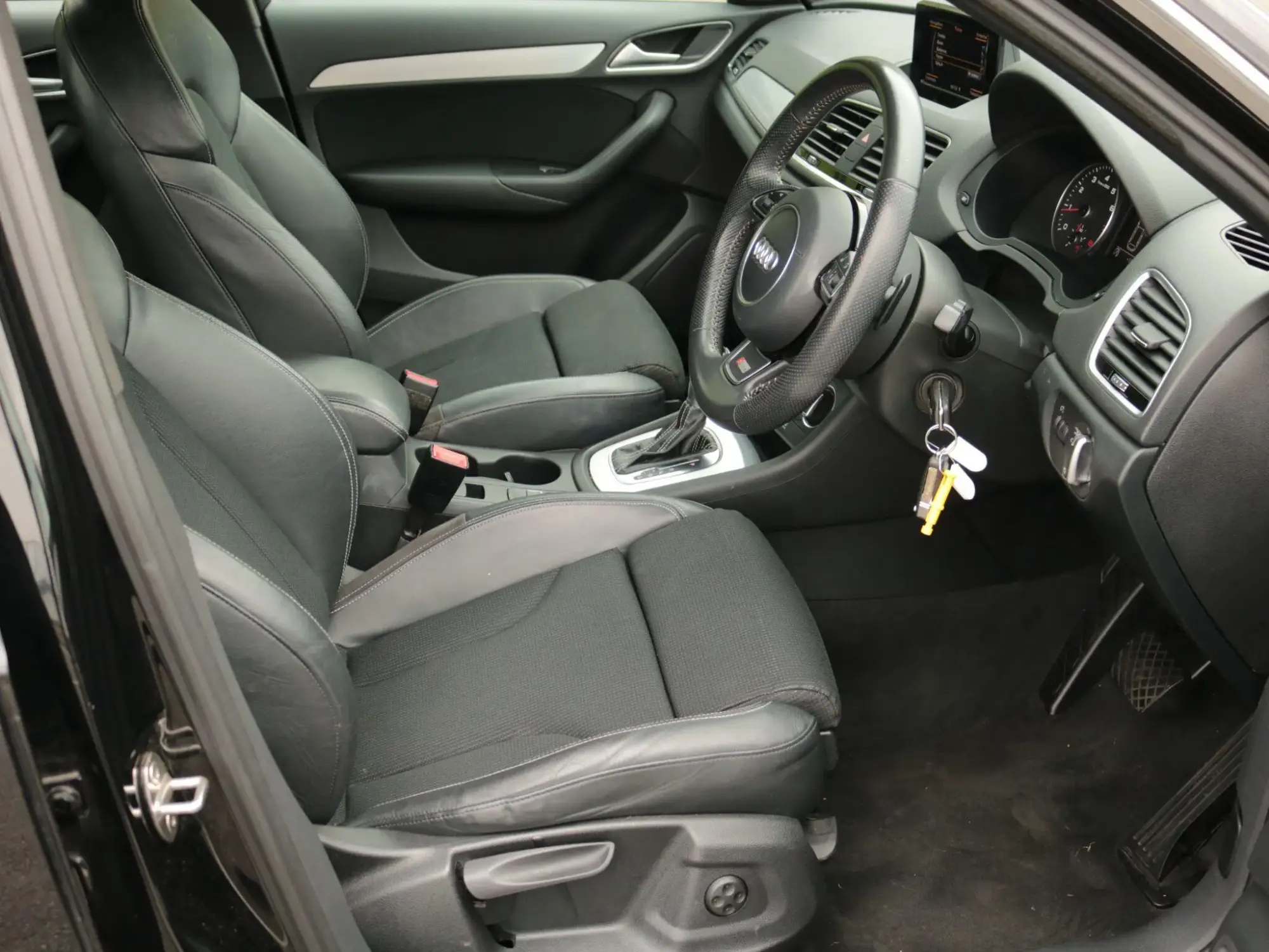 Audi Q3 Image 15 Audi Q3 Image 15