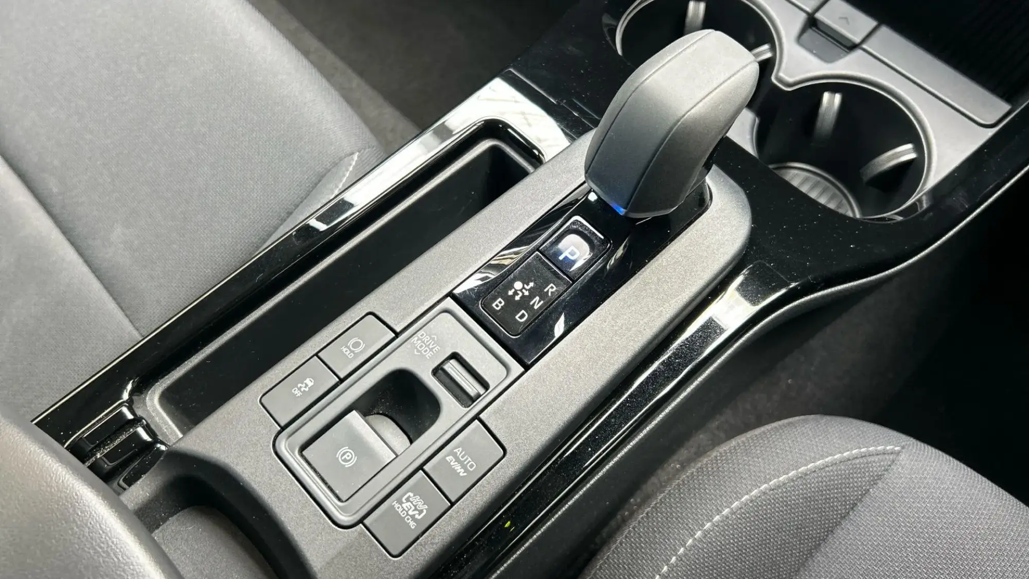 Toyota Prius Plug-in Hybrid Image 31
