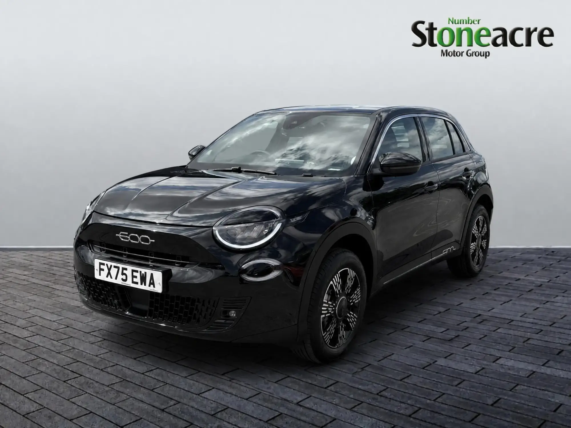 Fiat 600 Petrol Image 7 Fiat 600 Petrol Image 7