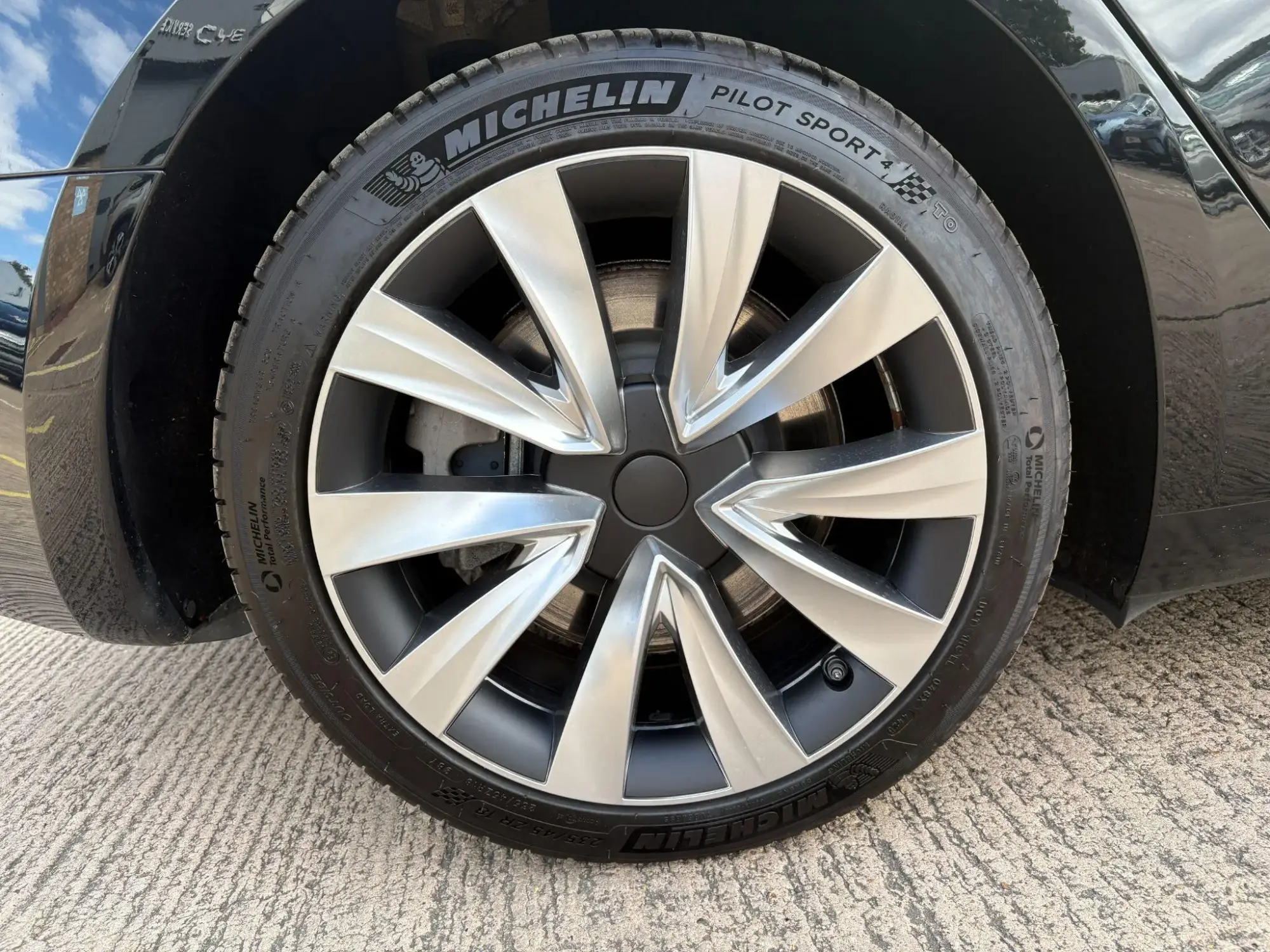 Tesla Model 3 Image 9 Tesla Model 3 Image 9