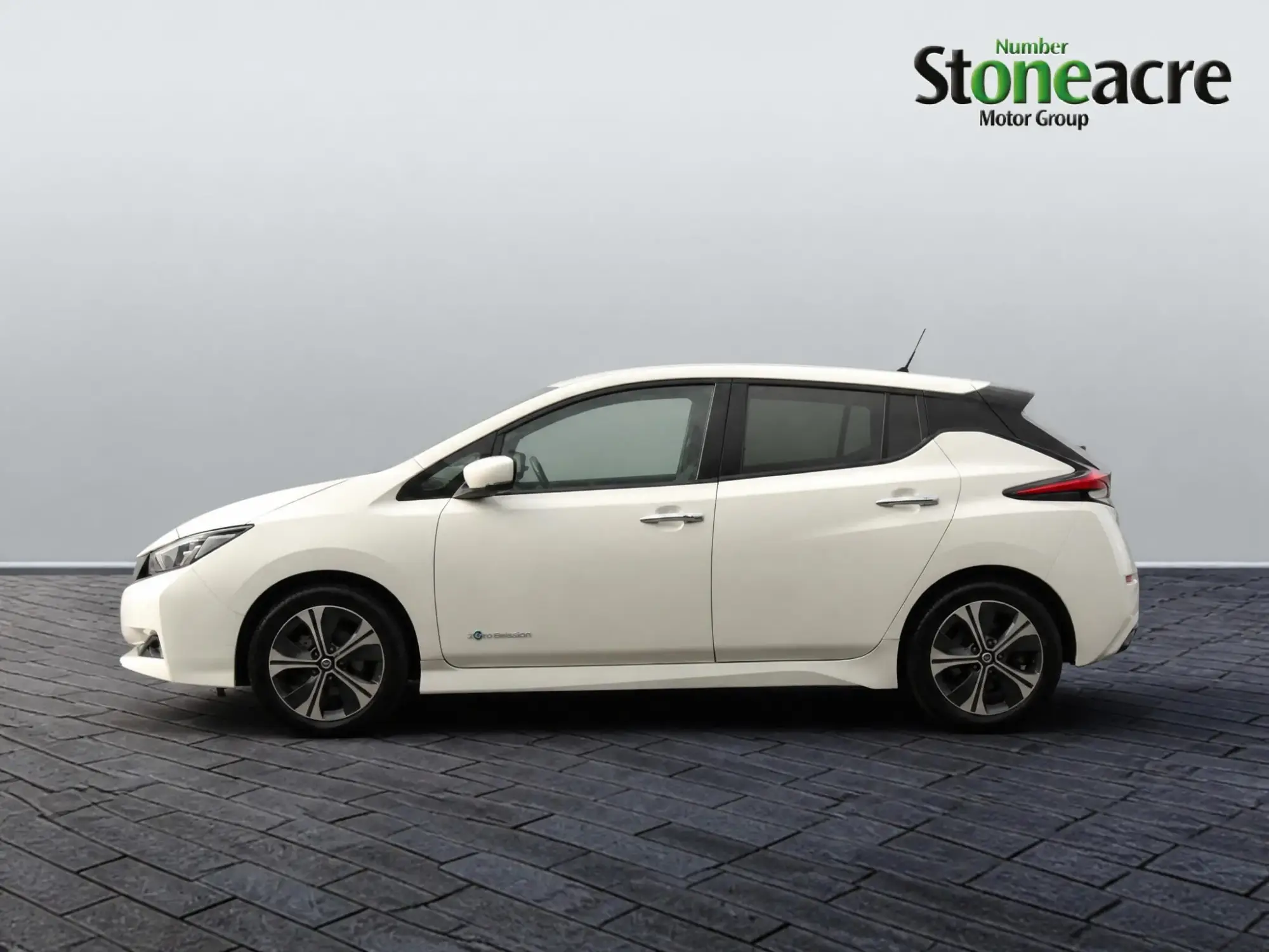 Nissan LEAF Image 6