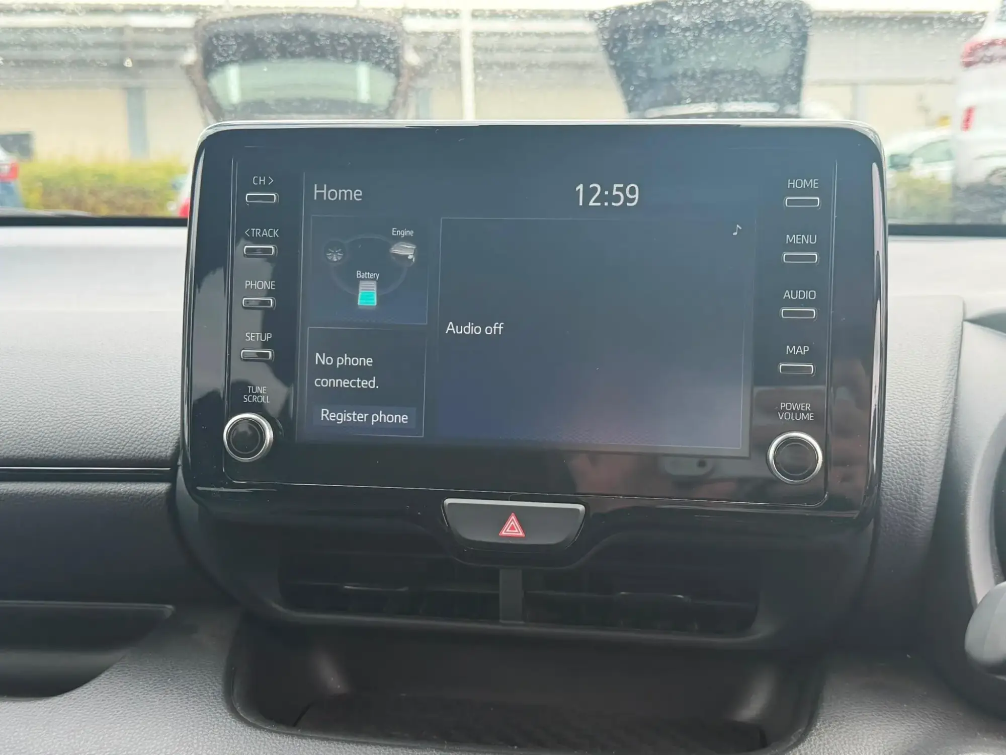 Toyota Yaris Image 17