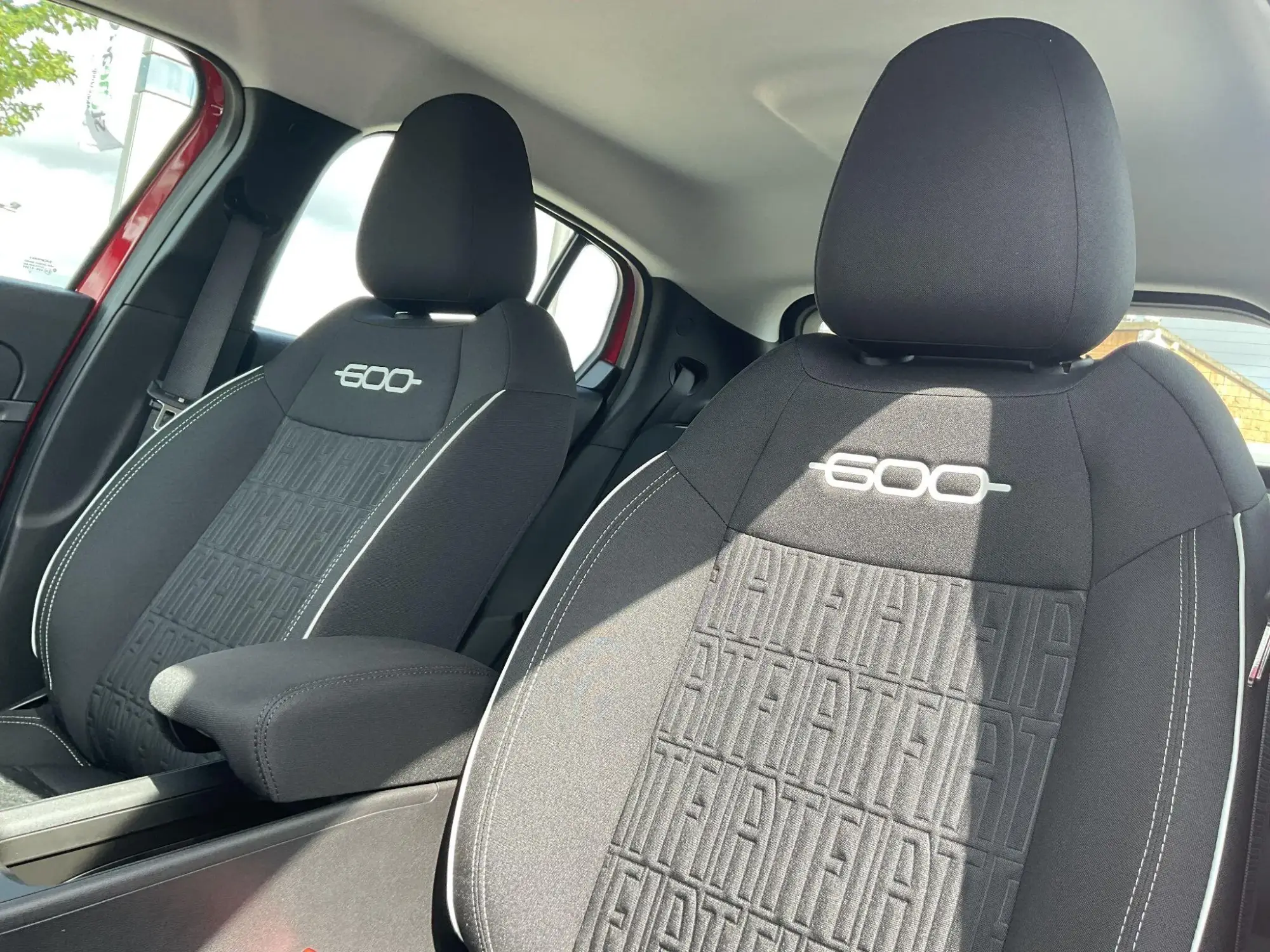 Fiat 600 Petrol Image 37 Fiat 600 Petrol Image 37
