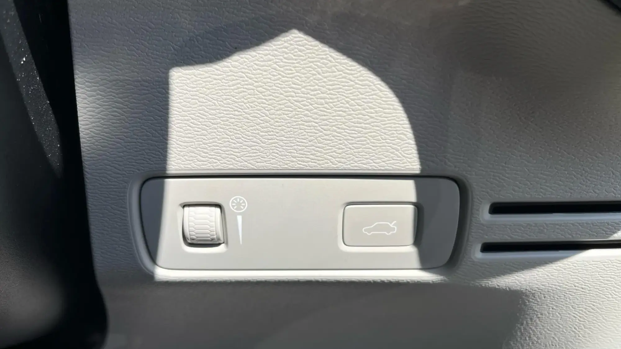 Volvo XC40 Image 46