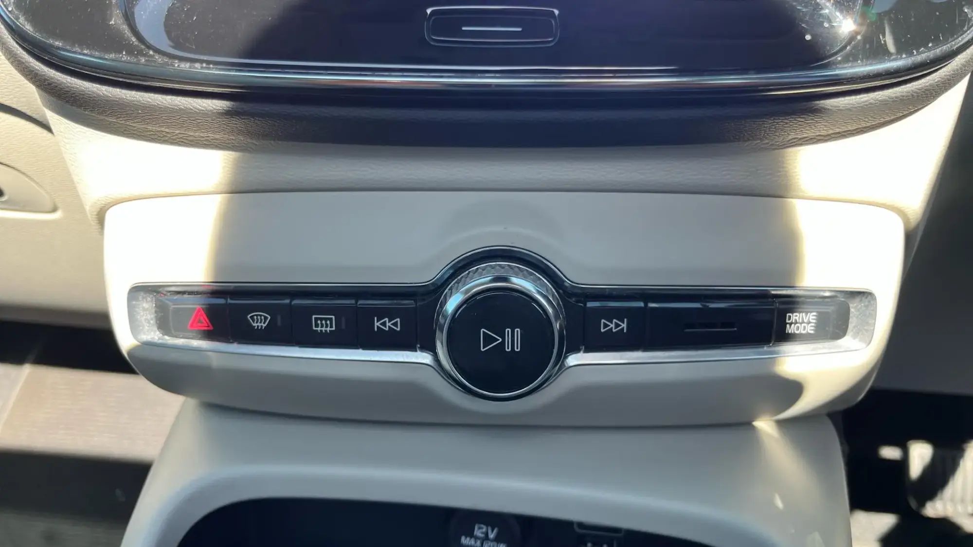 Volvo XC40 Image 48