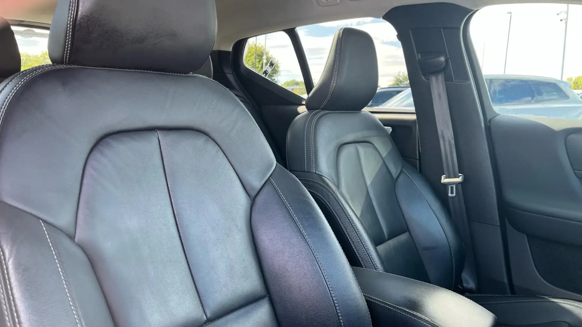 Volvo XC40 Image 49
