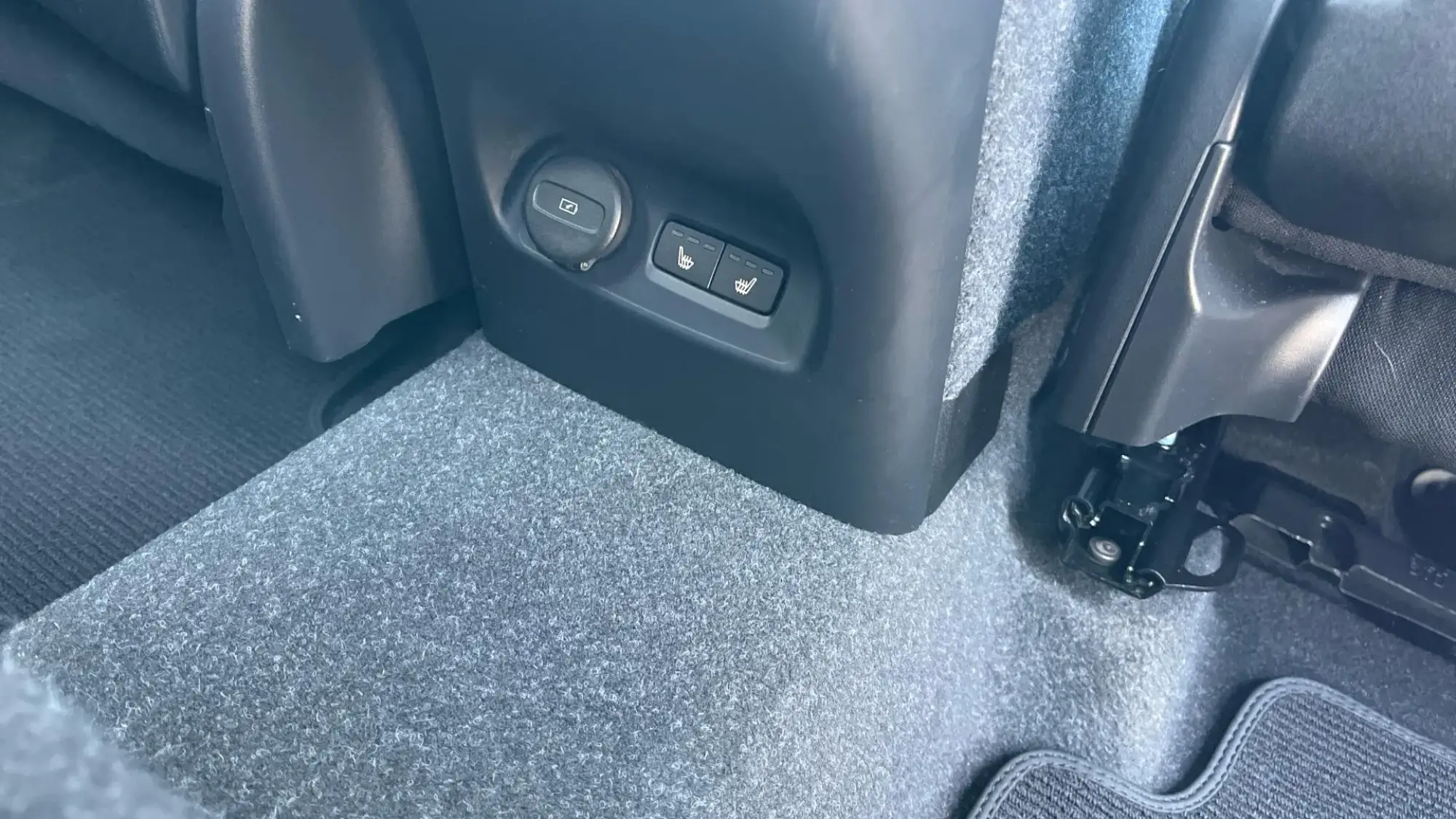Volvo XC40 Image 51