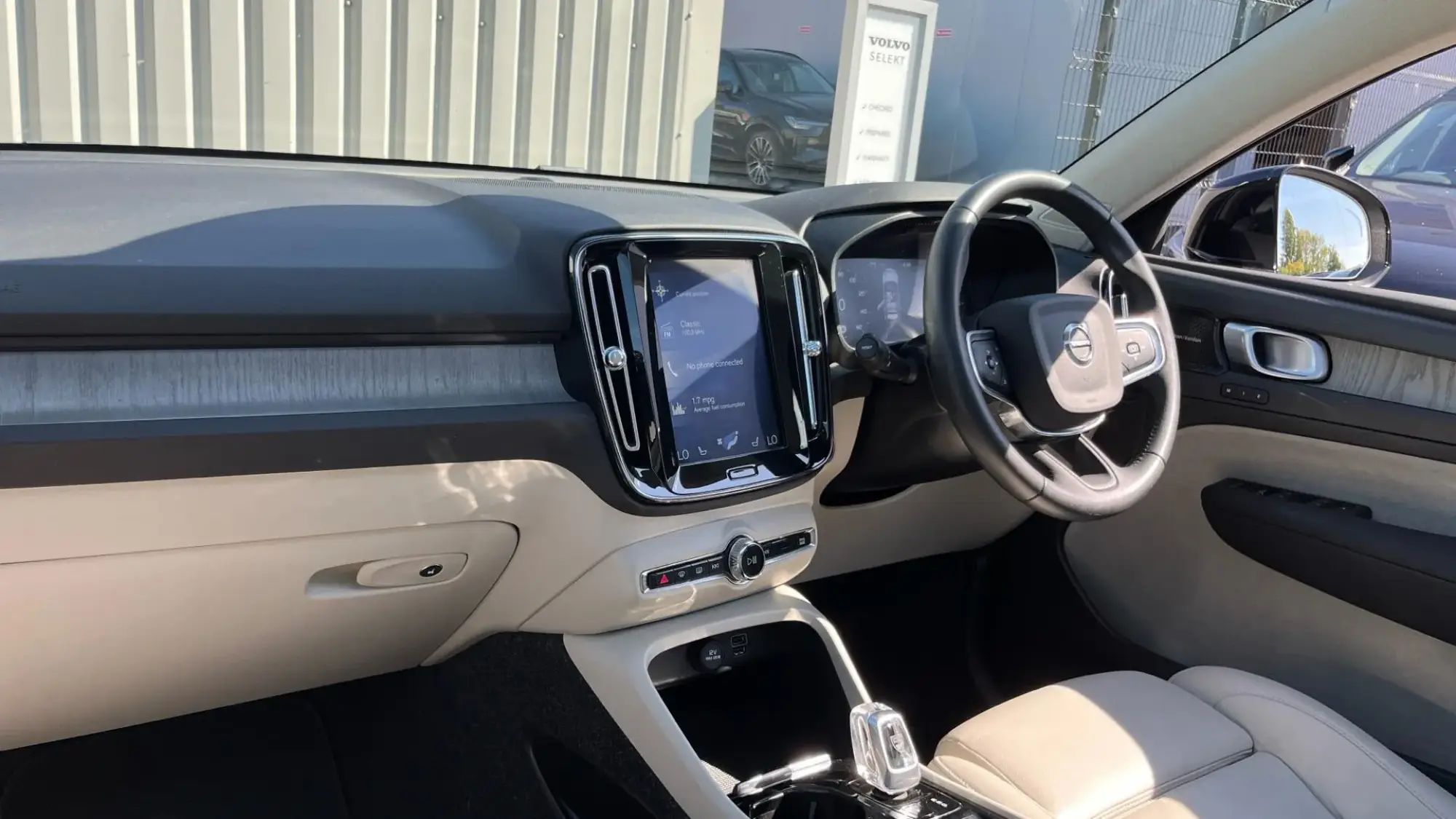 Volvo XC40 Image 55