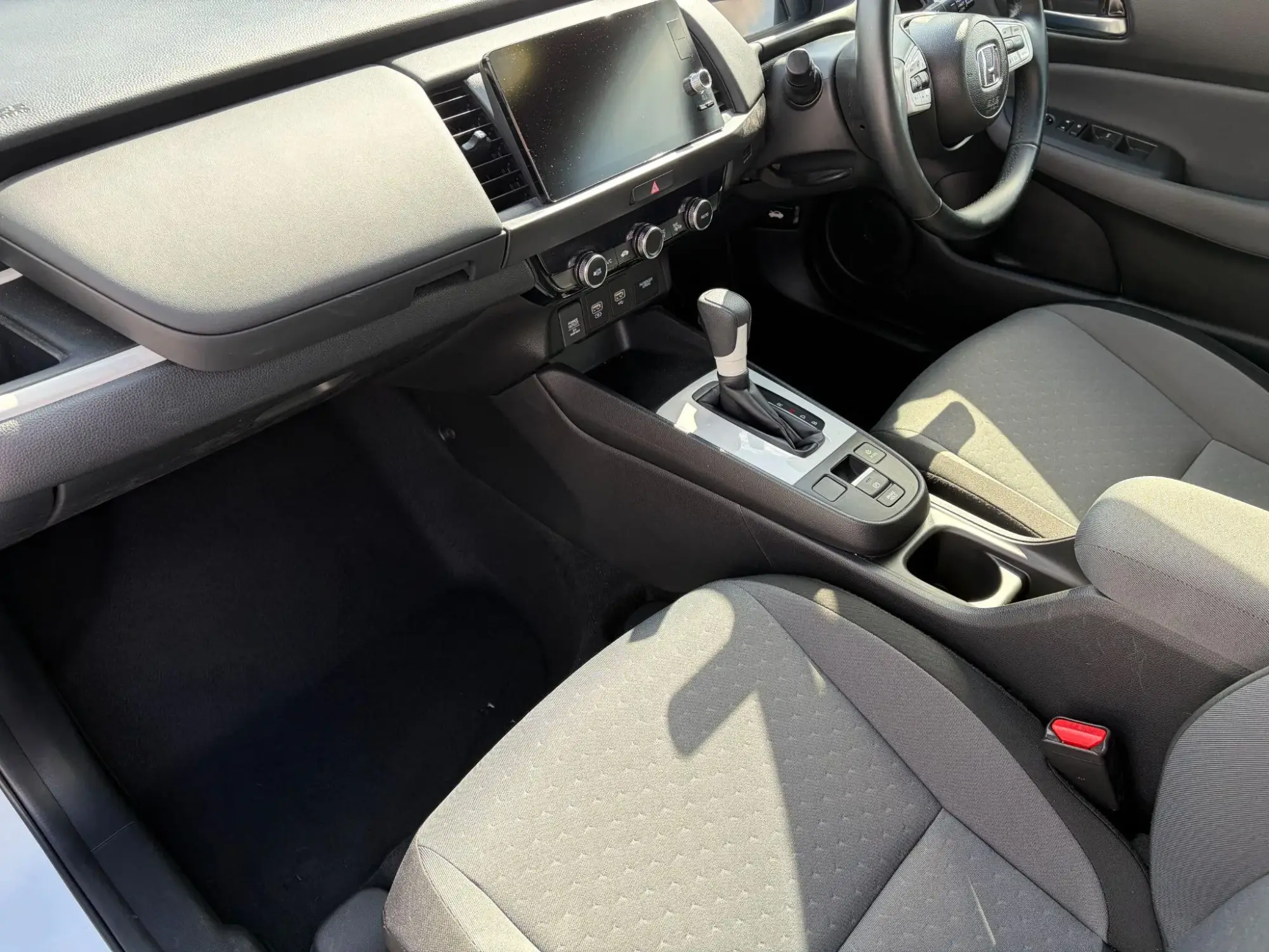 Honda Jazz Hybrid Image 10