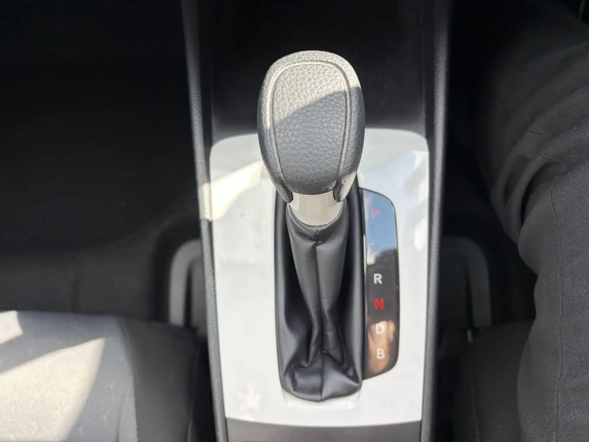 Honda Jazz Hybrid Image 12