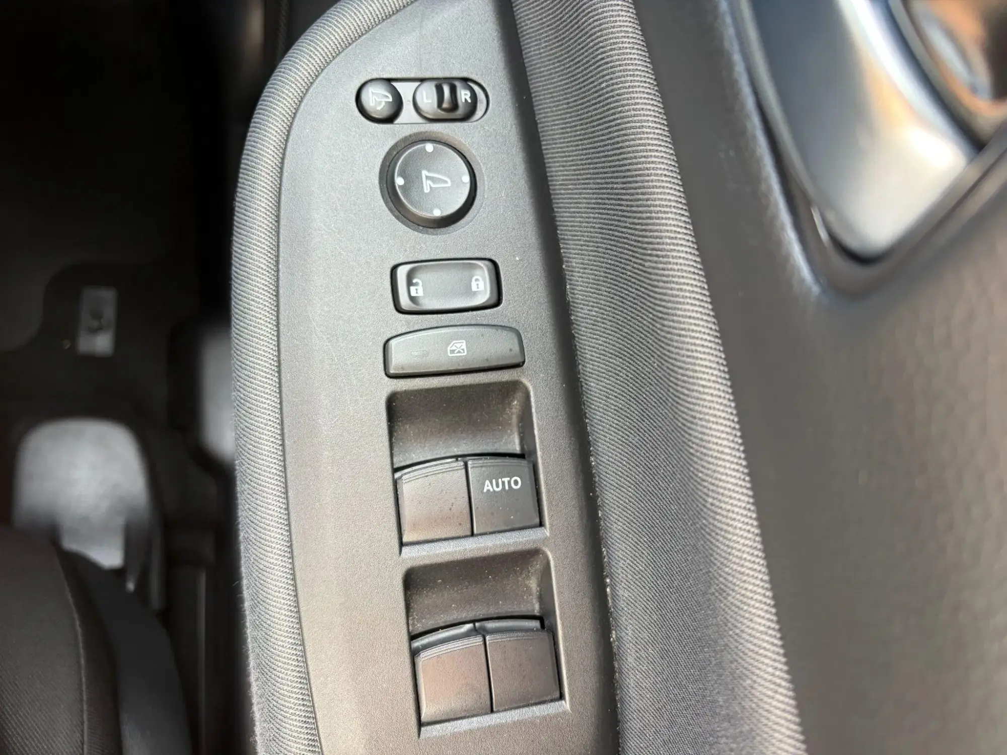 Honda Jazz Hybrid Image 22