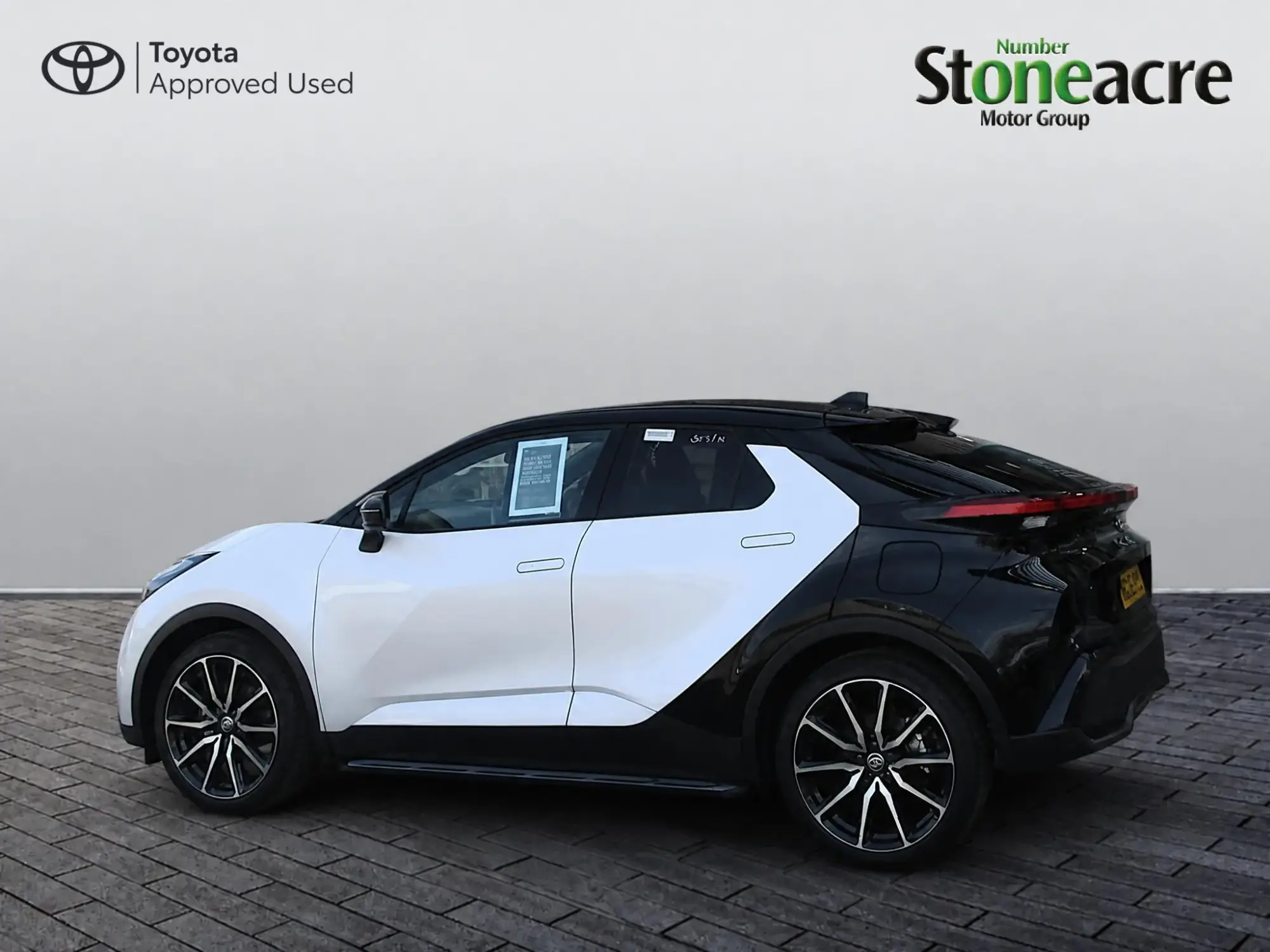 Toyota Urban Cruiser Image 30