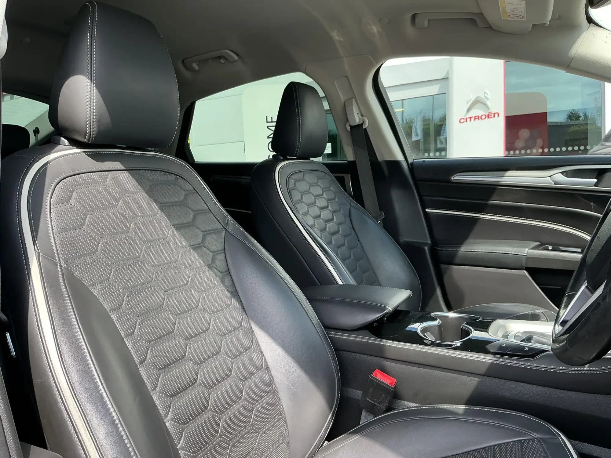 Ford Mondeo Image 11 Ford Mondeo Image 11