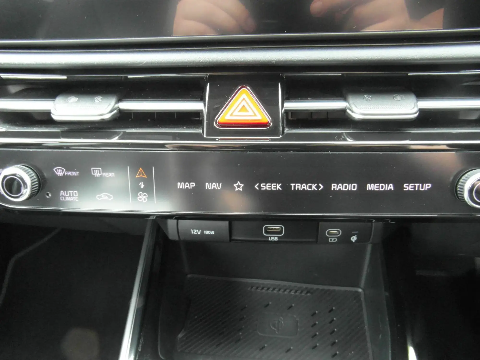 Kia Niro Hybrid Image 16