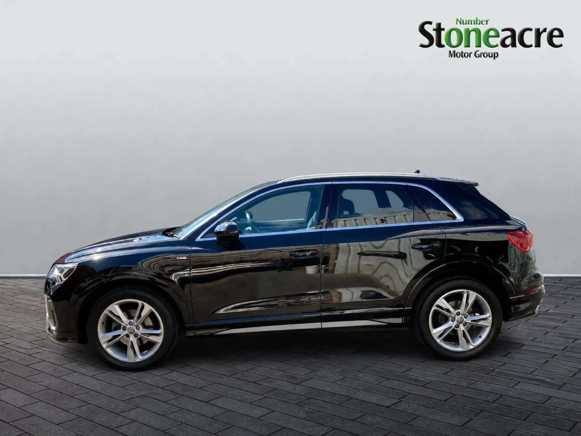 Audi Q3 Image 4