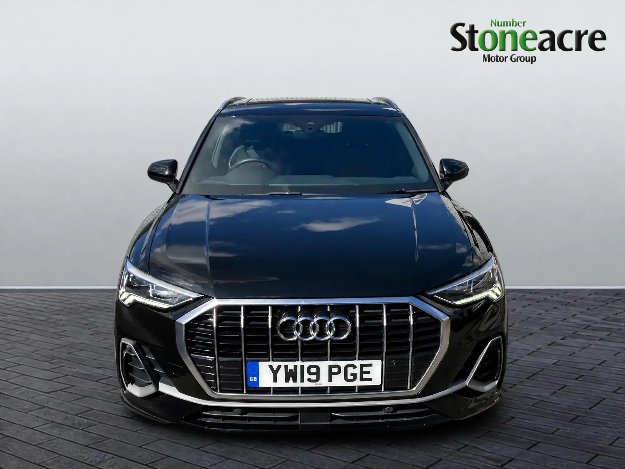 Audi Q3 Image 13