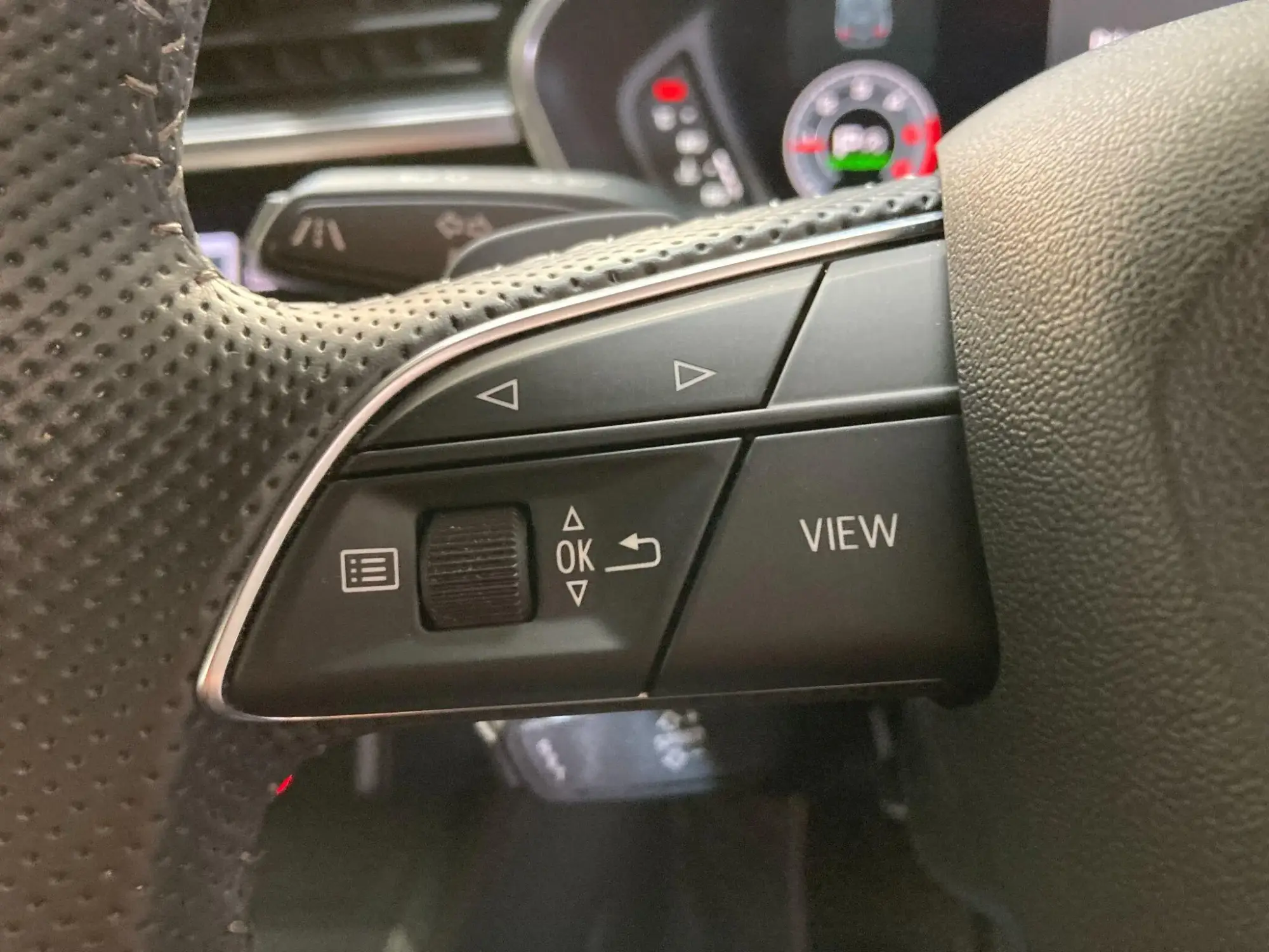 Audi Q3 Image 48