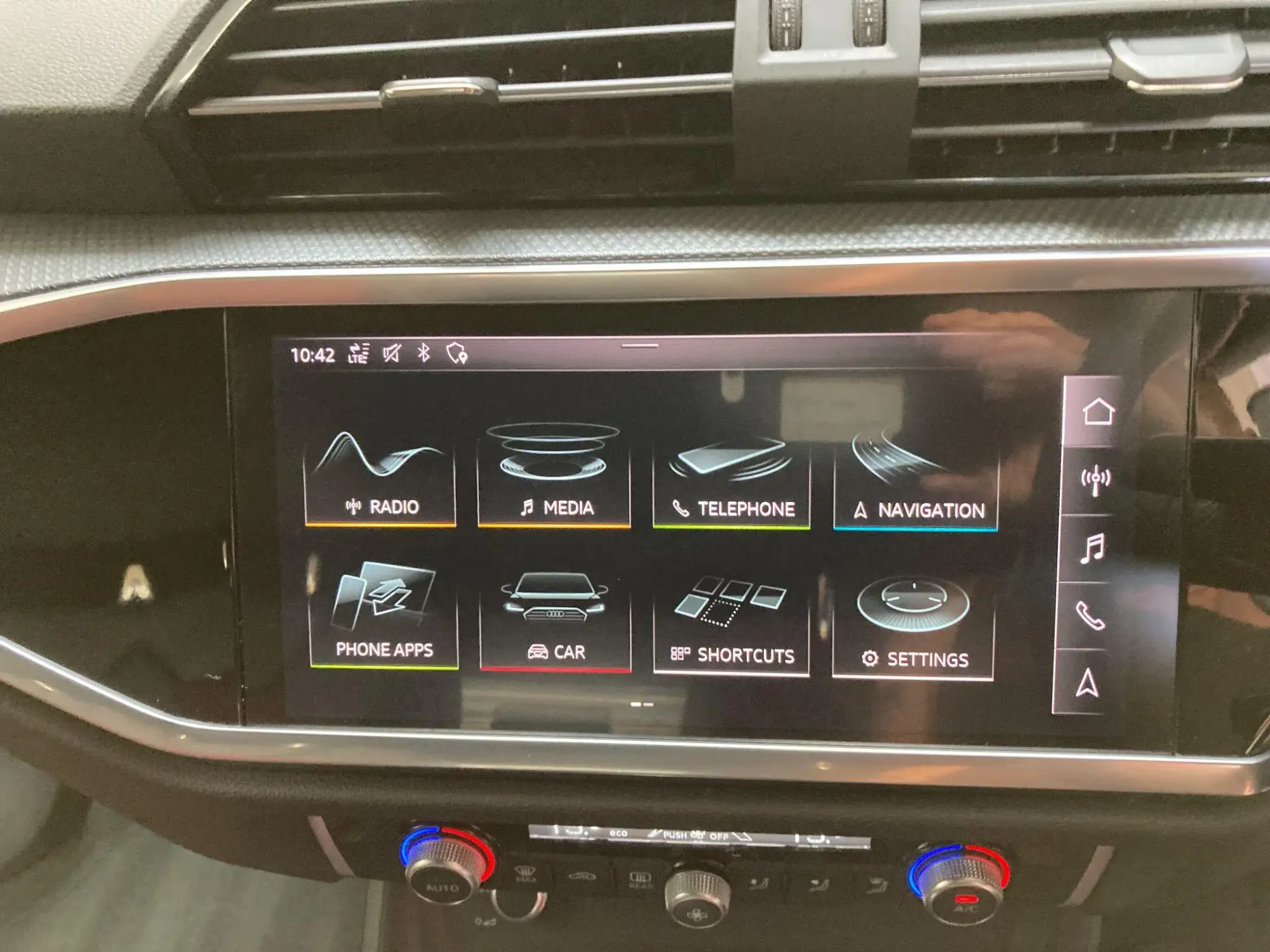 Audi Q3 Image 52