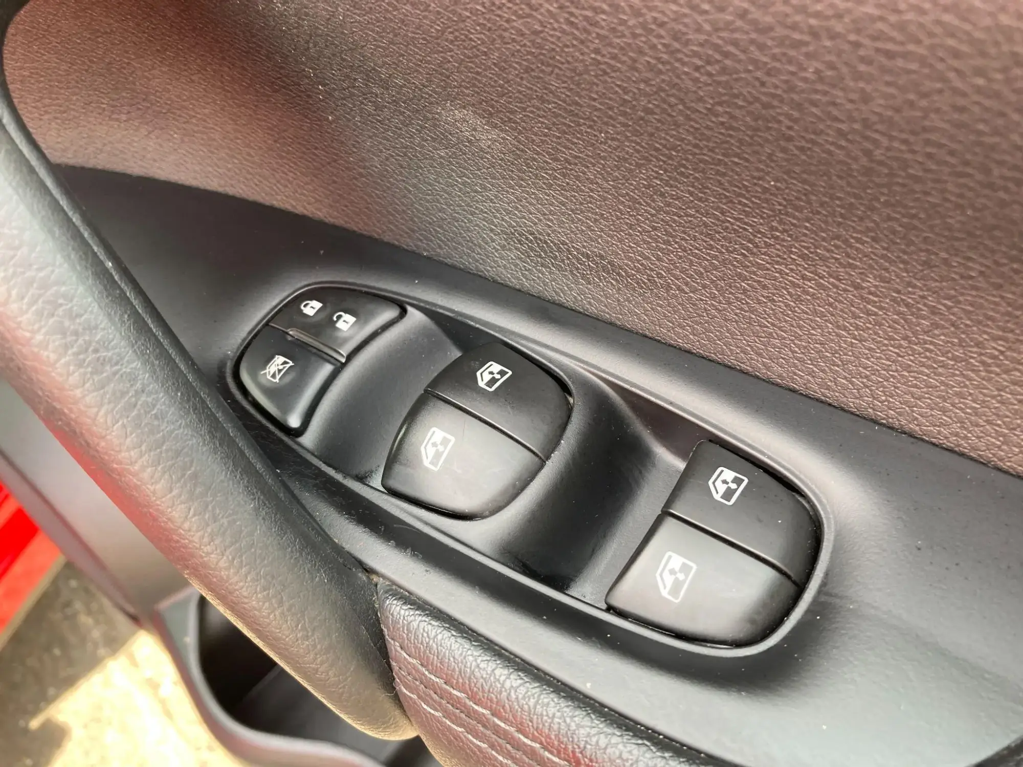 Nissan Qashqai Image 42 Nissan Qashqai Image 42