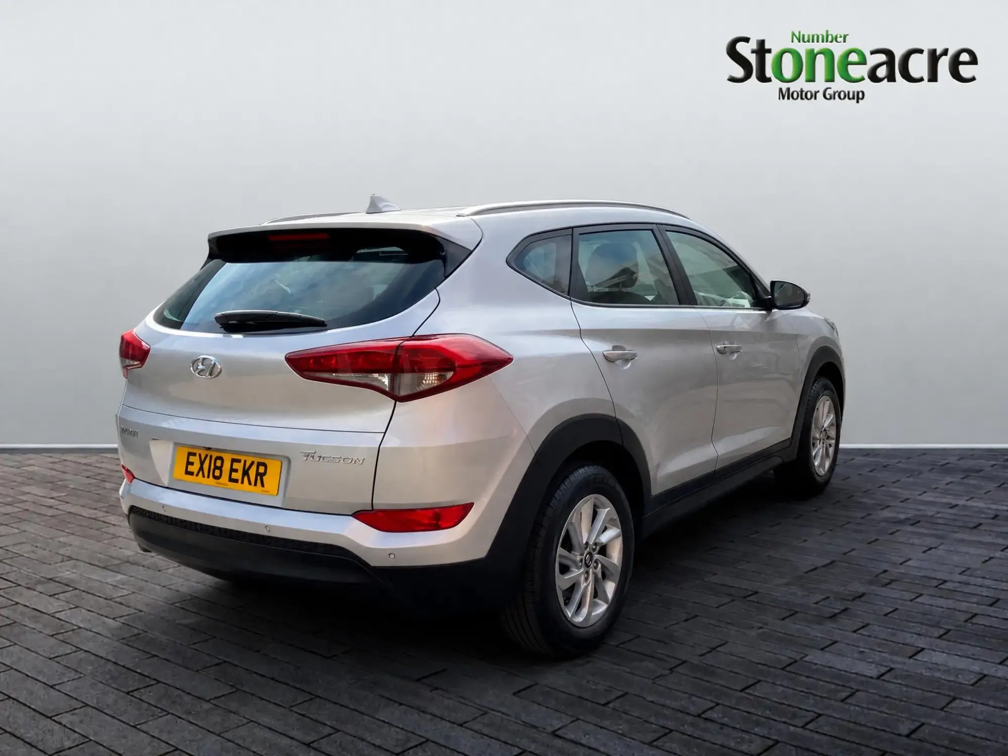 Hyundai TUCSON Image 8 Hyundai TUCSON Image 8