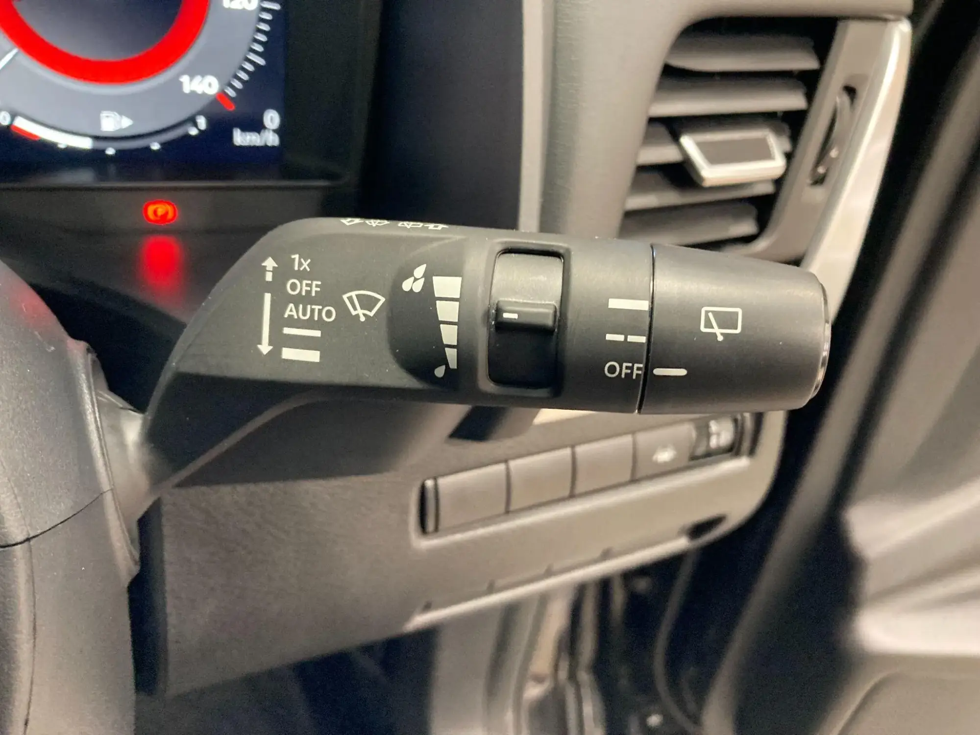Nissan Qashqai with e-POWER Image 38 Nissan Qashqai with e-POWER Image 38