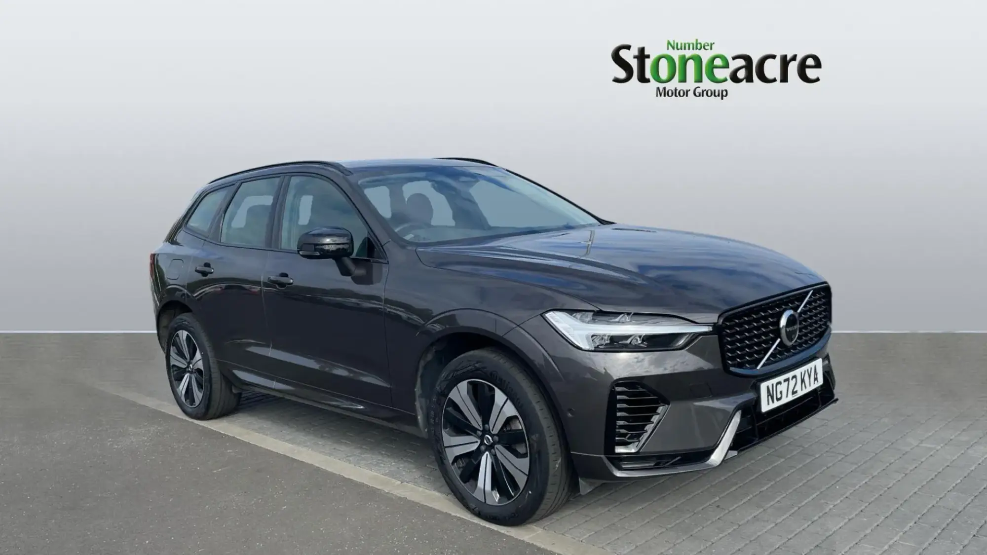 Volvo XC60 Recharge Image 1