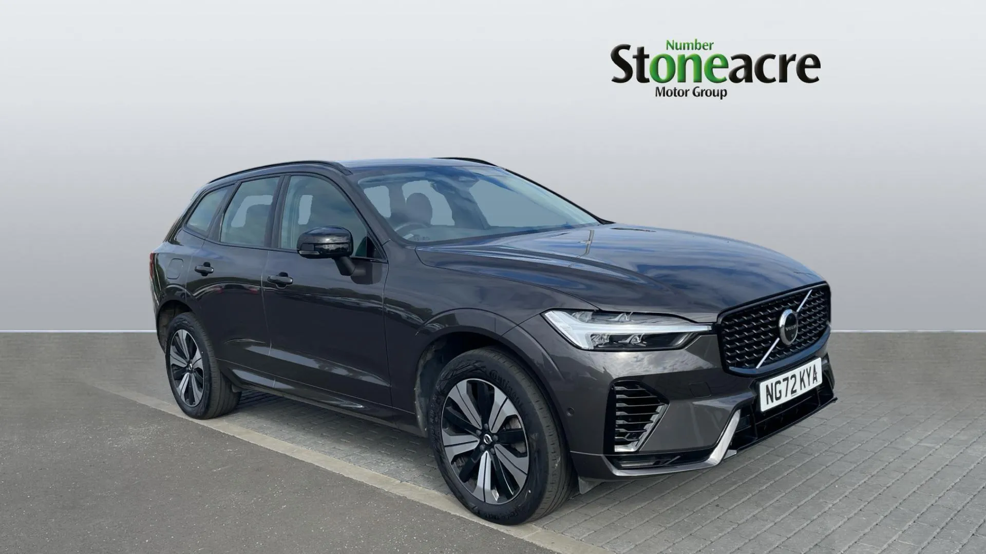 Volvo XC60 Recharge listing photo