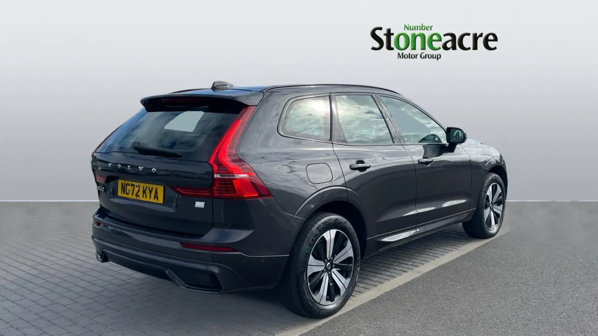 Volvo XC60 Recharge Image 2