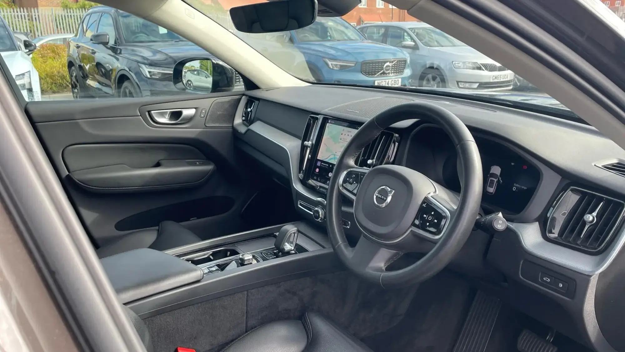 Volvo XC60 Recharge Image 4